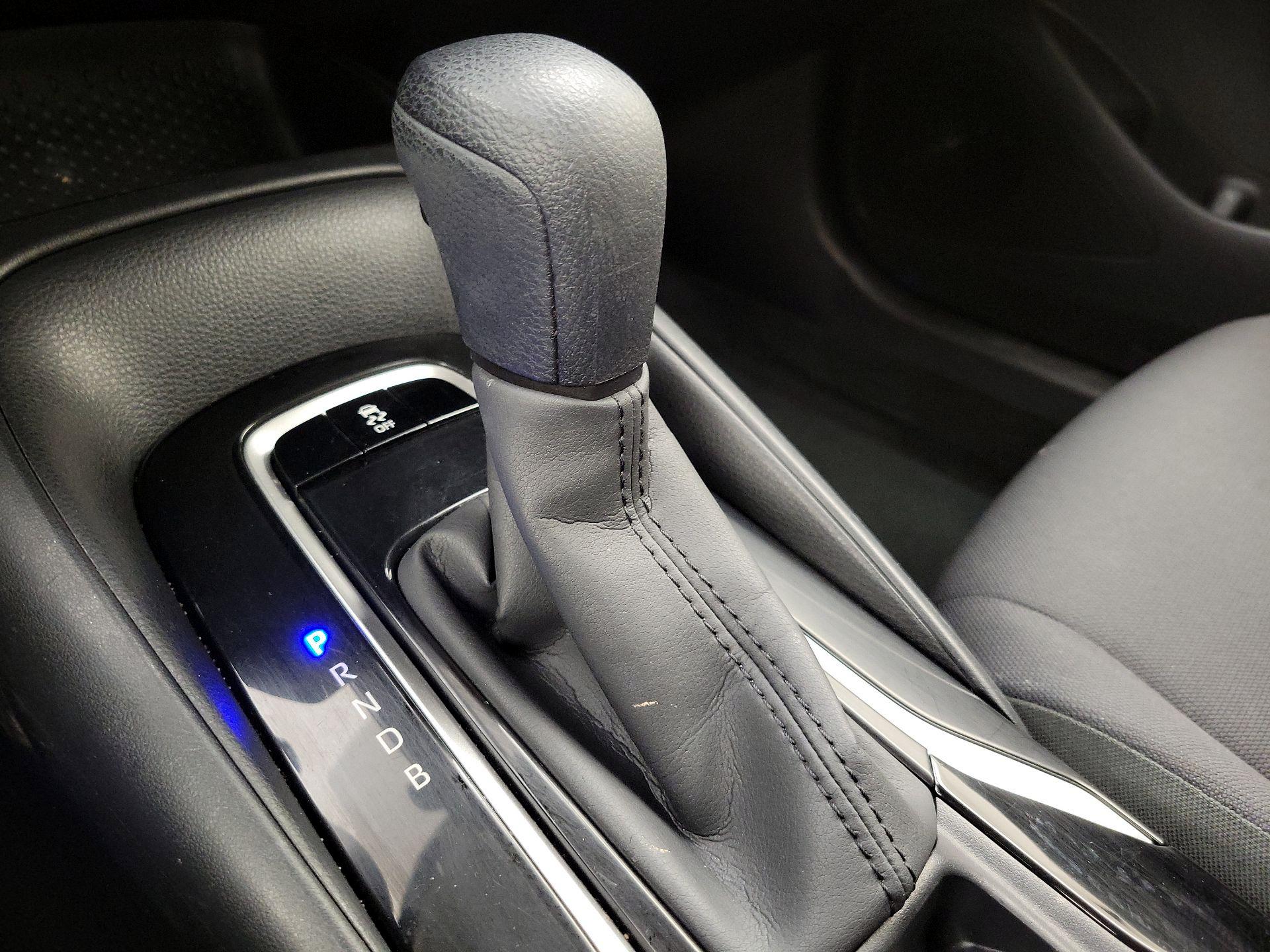 Thumbnail: 2022 Toyota Corolla - 17