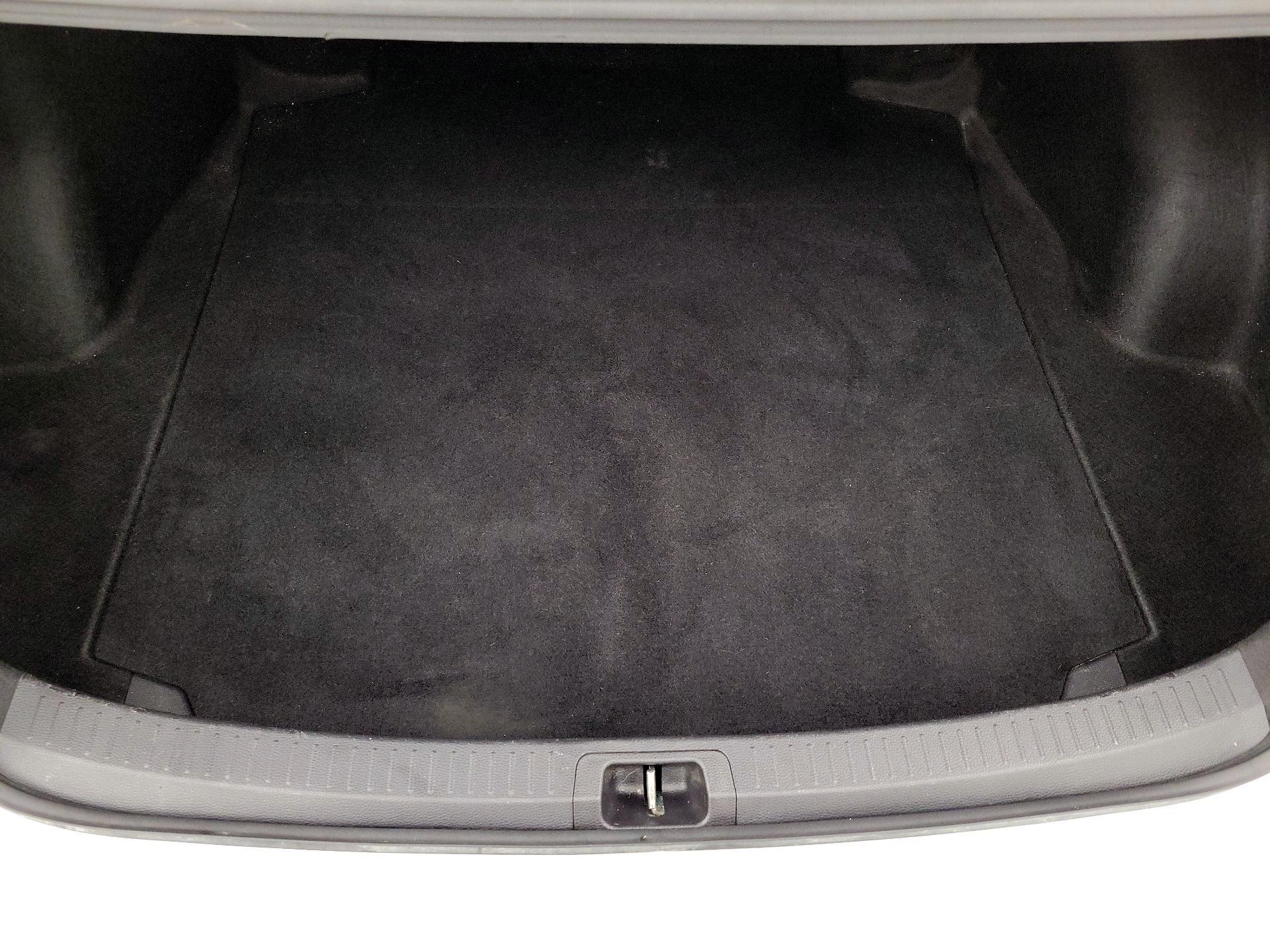 Thumbnail: 2022 Toyota Corolla - 20