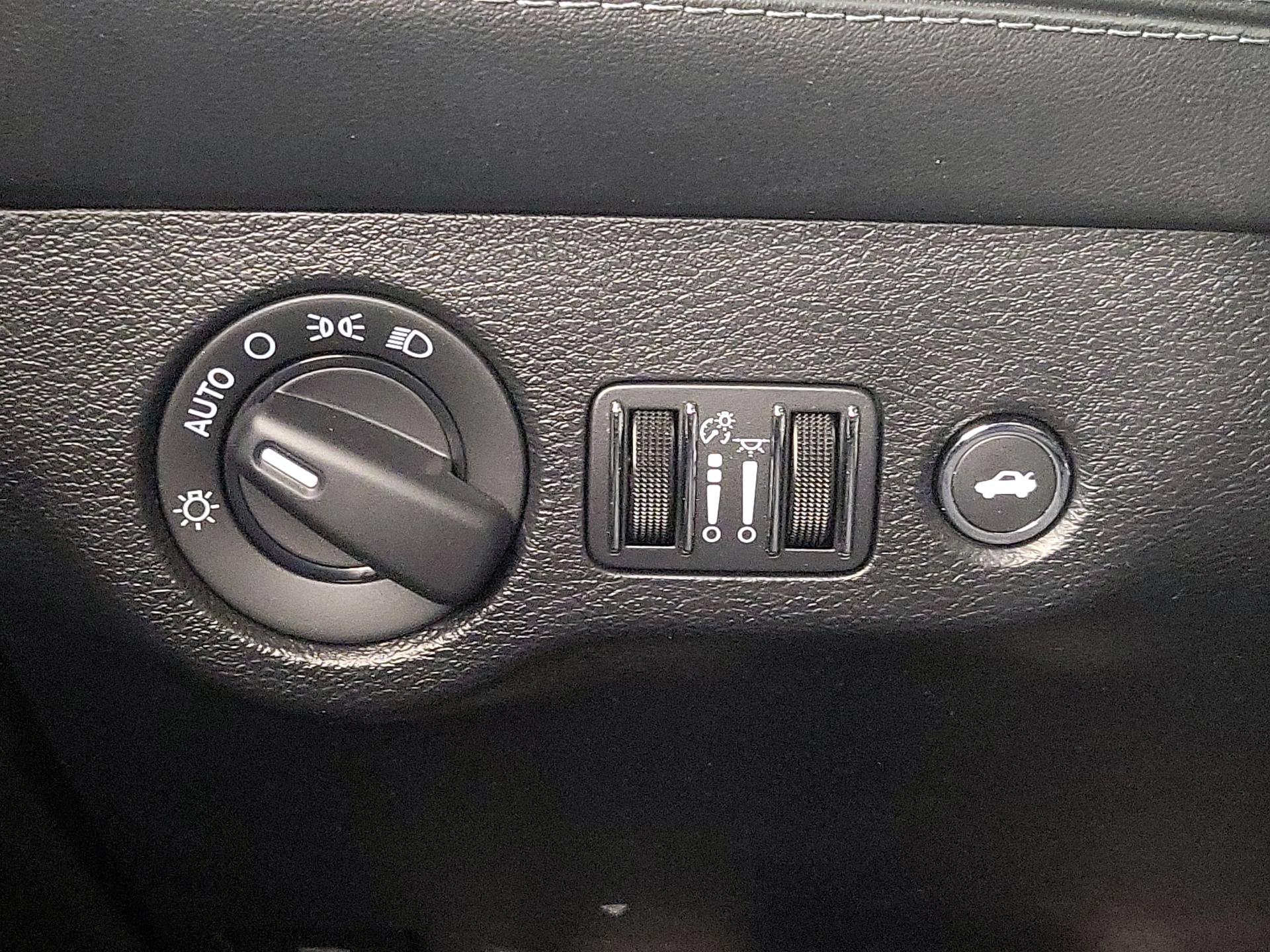 Thumbnail: 2021 Dodge Challenger - 13