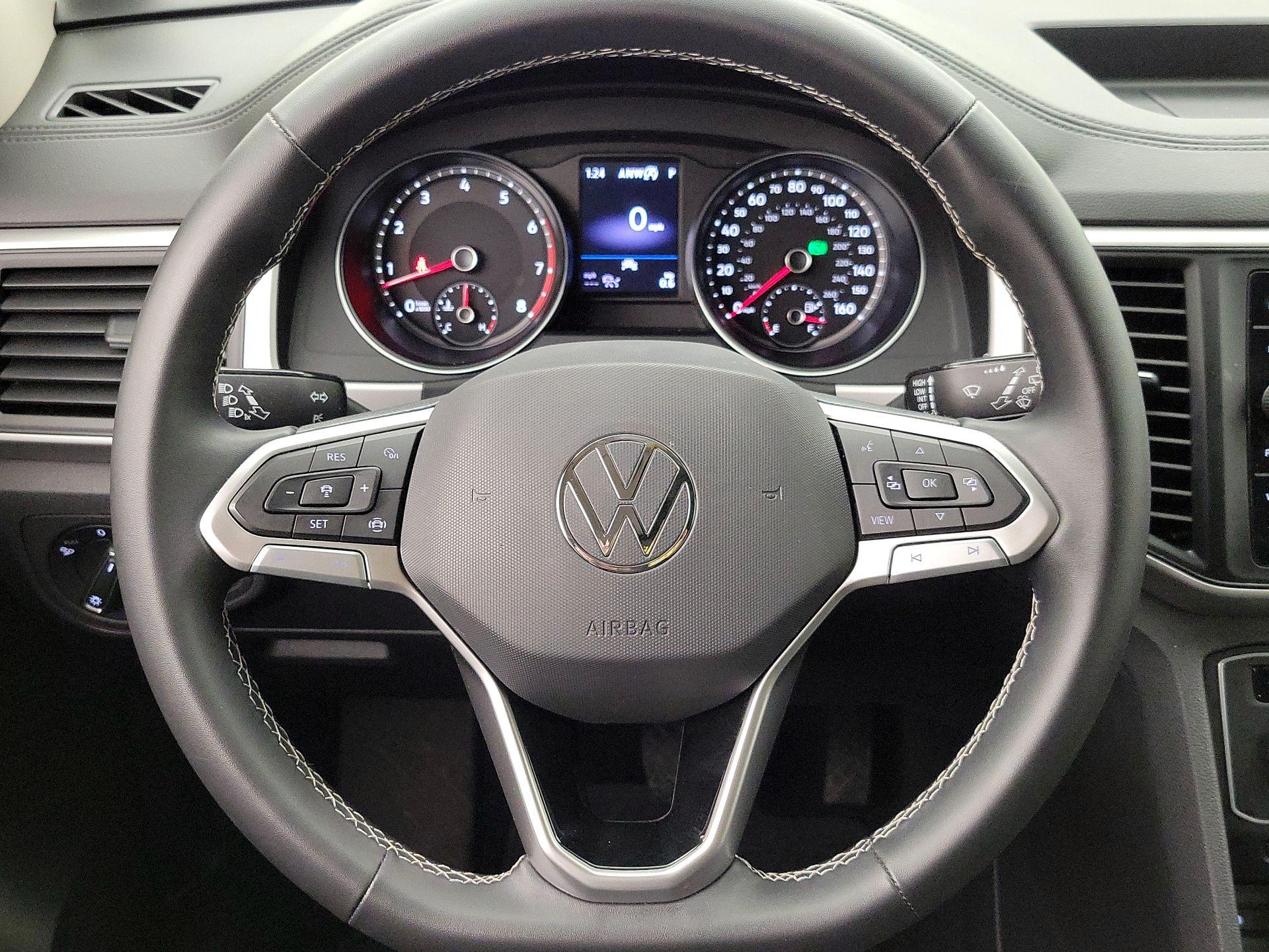 Thumbnail: 2021 Volkswagen Atlas - 10