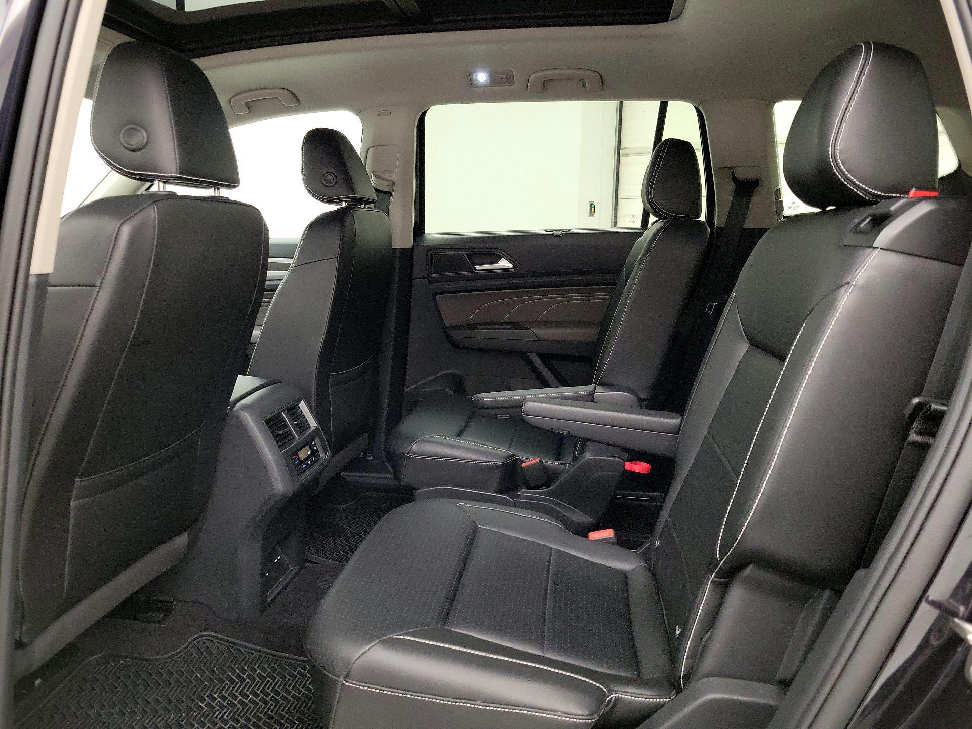 Thumbnail: 2021 Volkswagen Atlas - 20