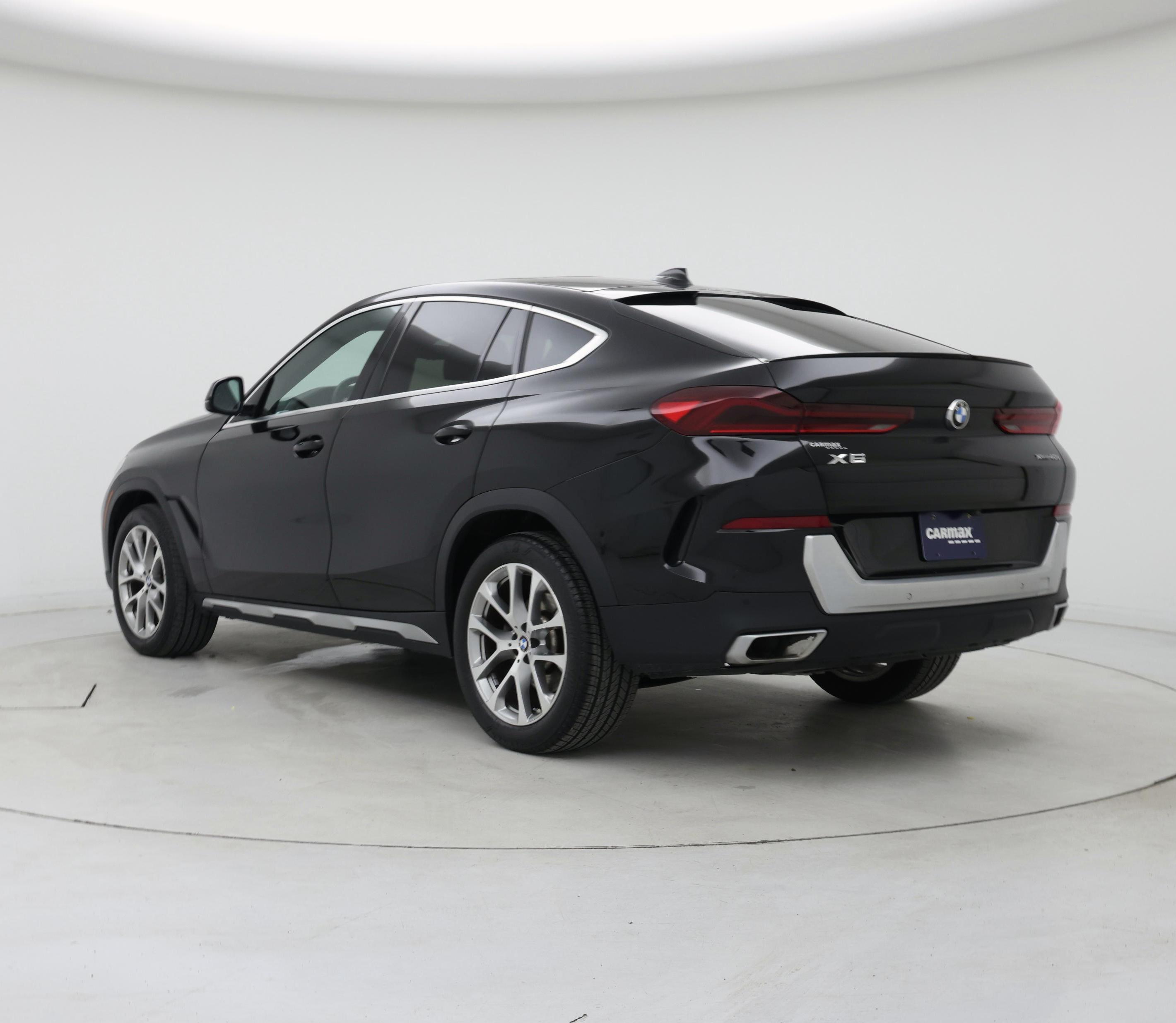 Thumbnail: 2021 BMW X6 - 2