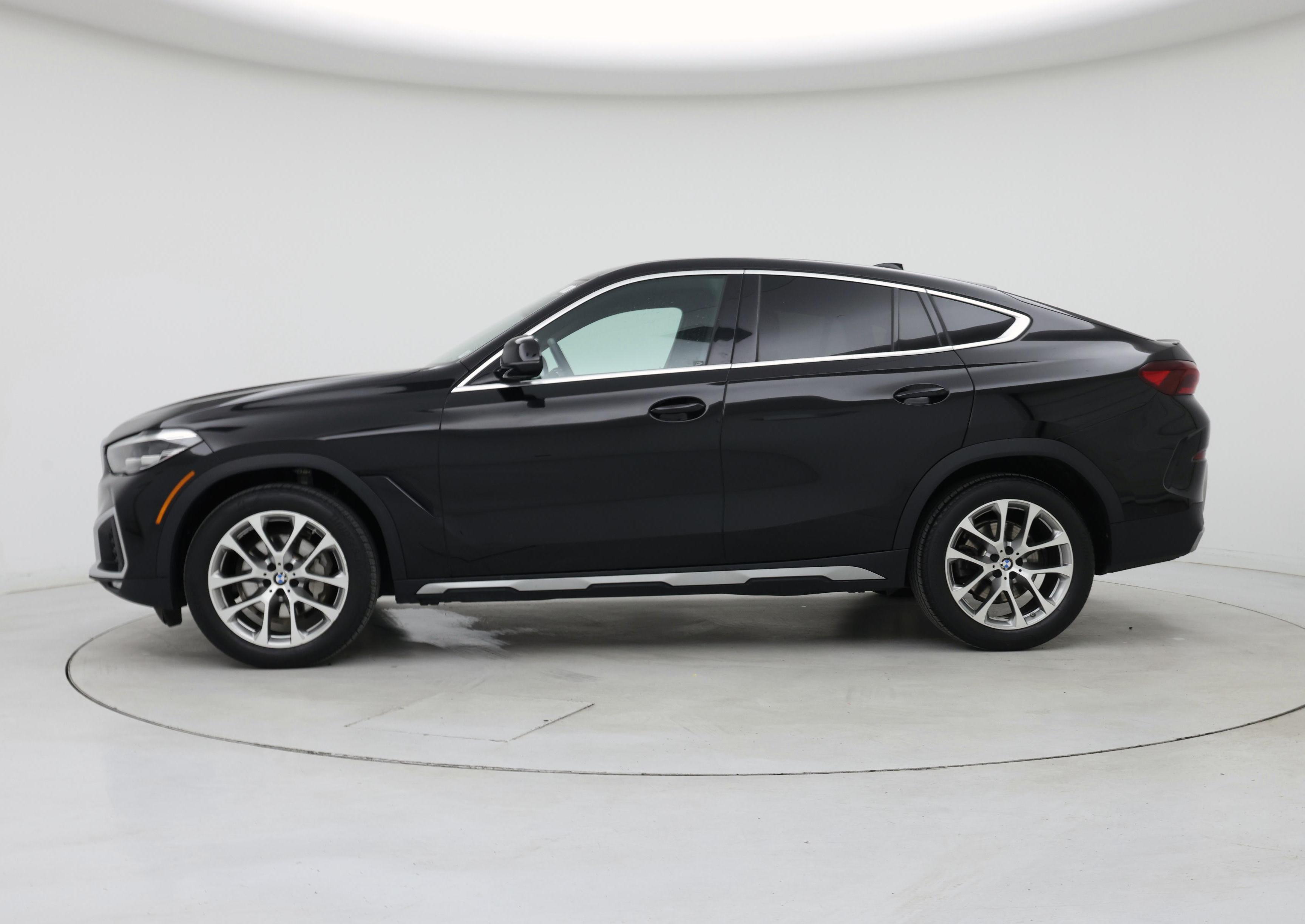 Thumbnail: 2021 BMW X6 - 3