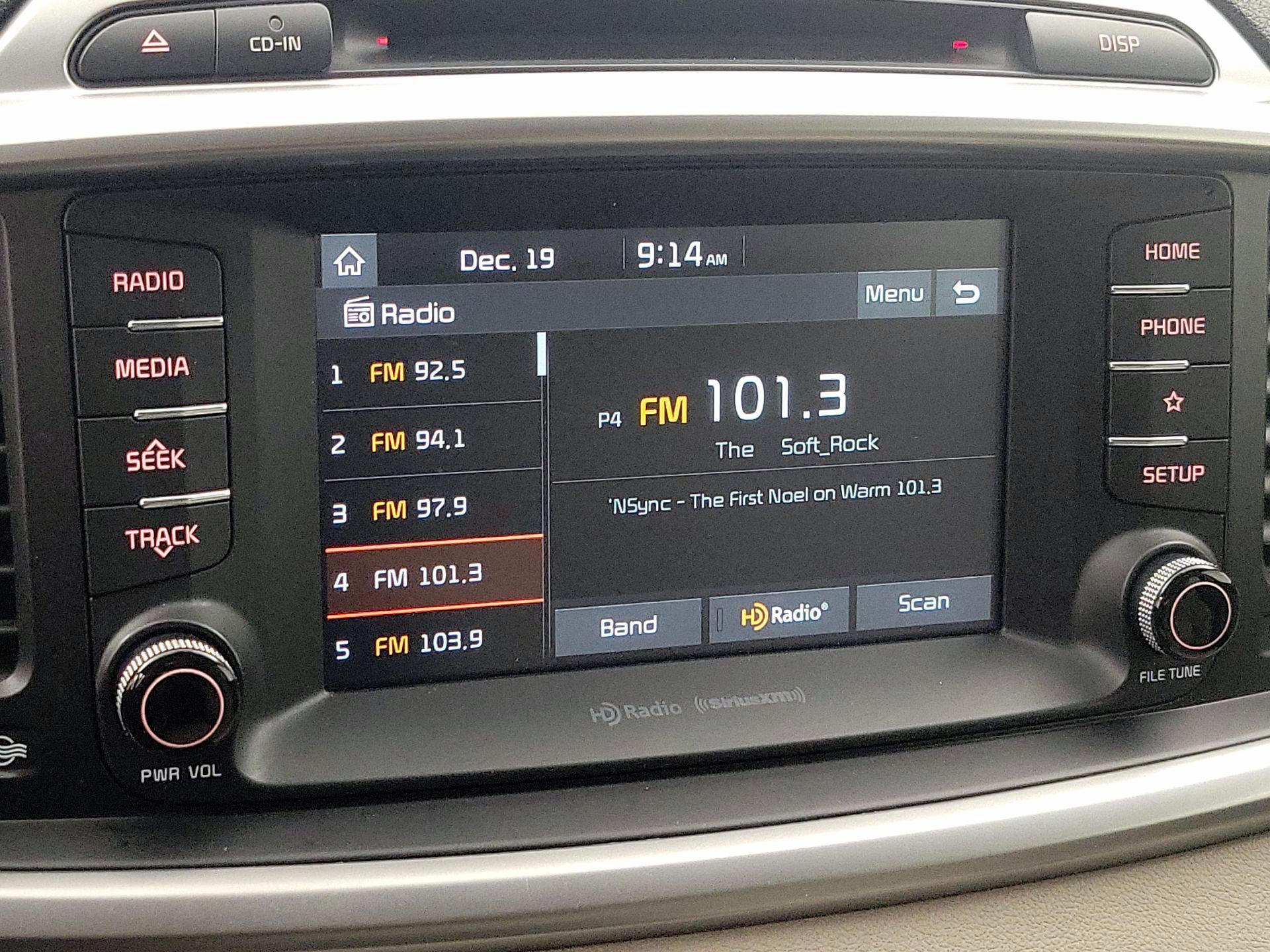 Thumbnail: 2019 Kia Sorento - 15