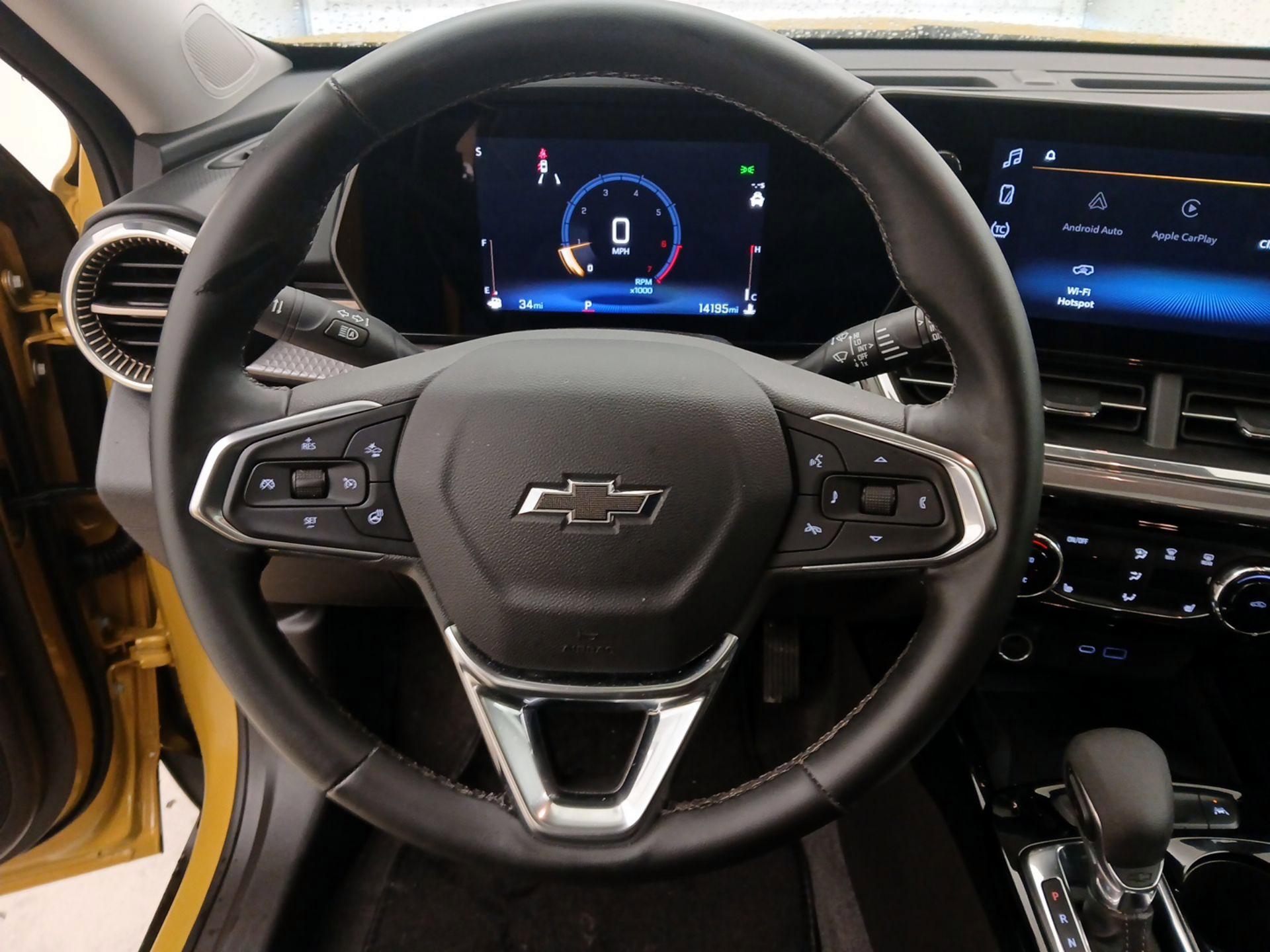 Thumbnail: 2025 Chevrolet Trax - 10