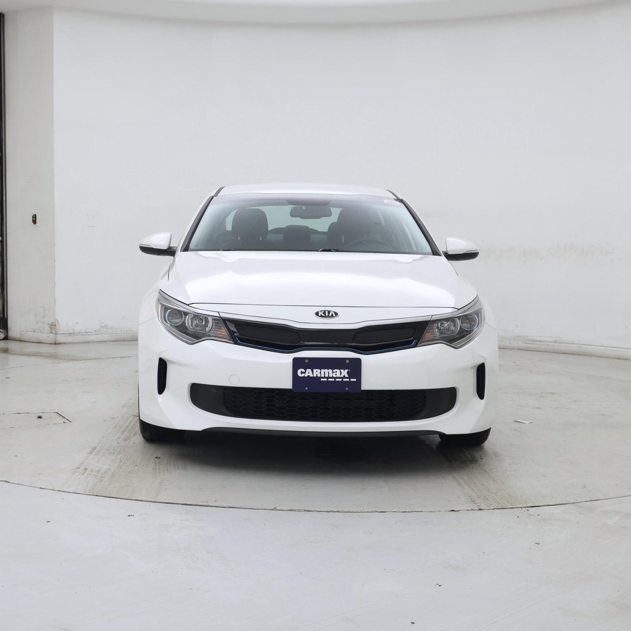 Thumbnail: 2017 Kia Optima - 5