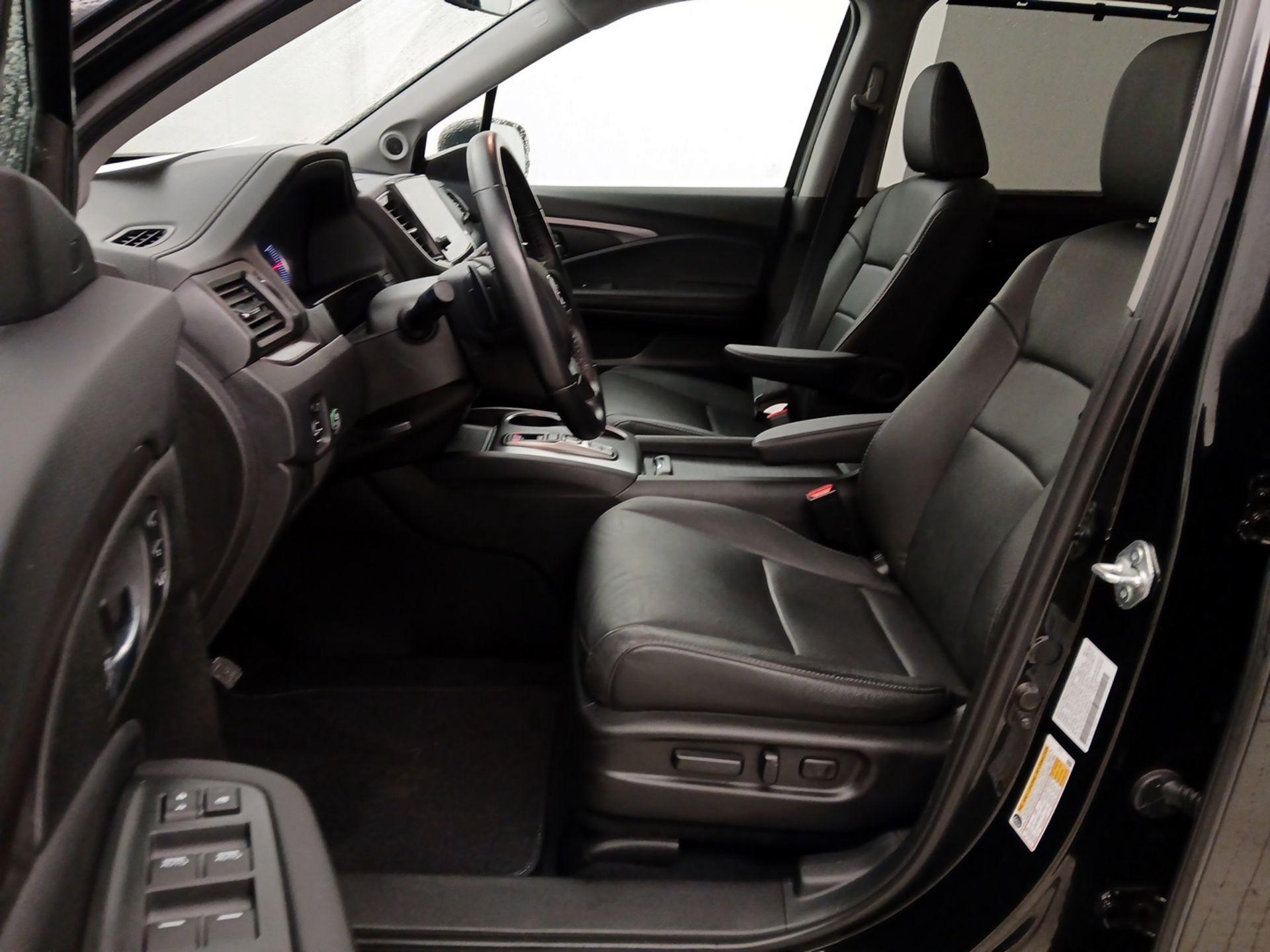 Thumbnail: 2021 Honda Pilot - 11