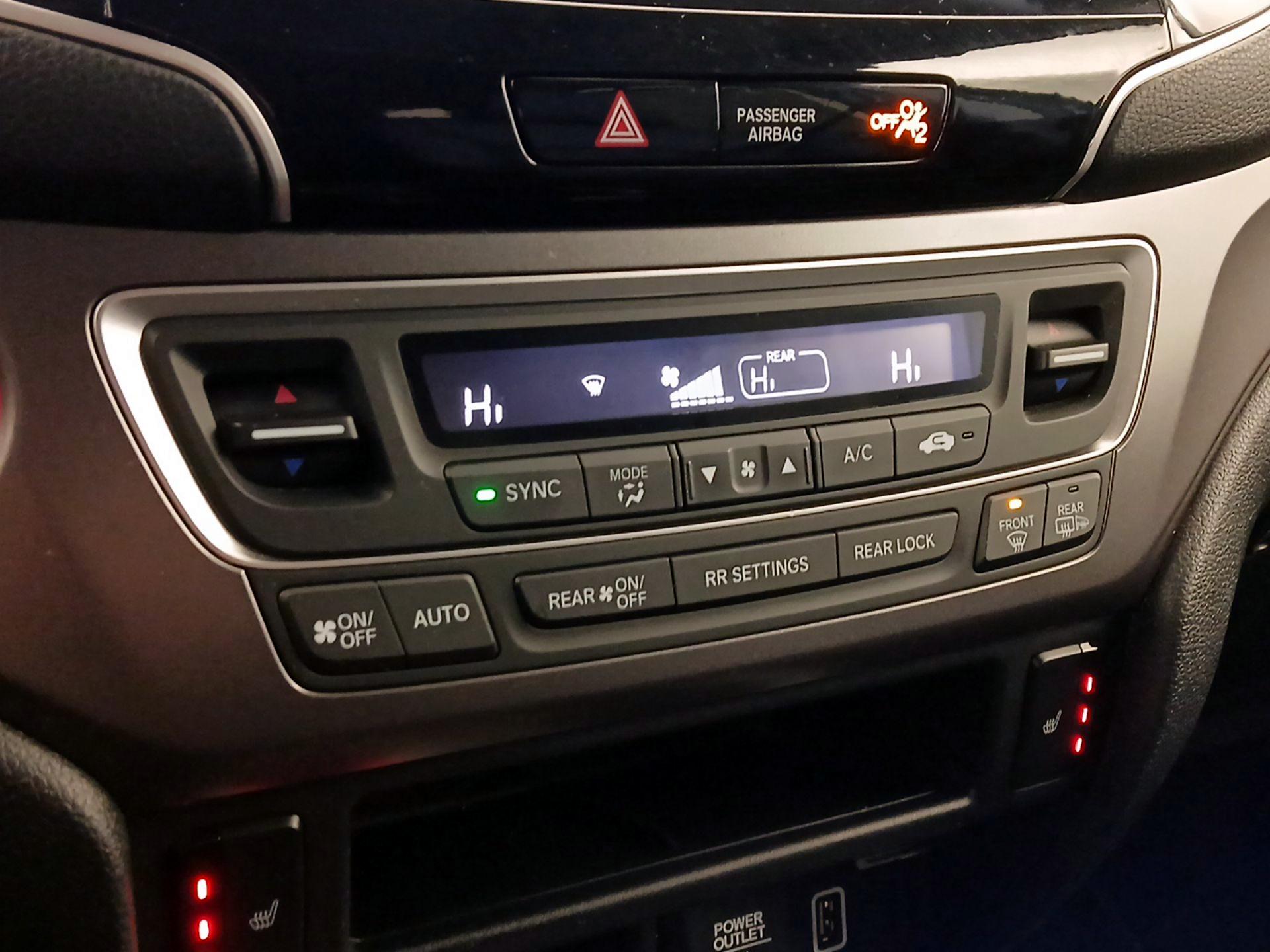 Thumbnail: 2021 Honda Pilot - 16