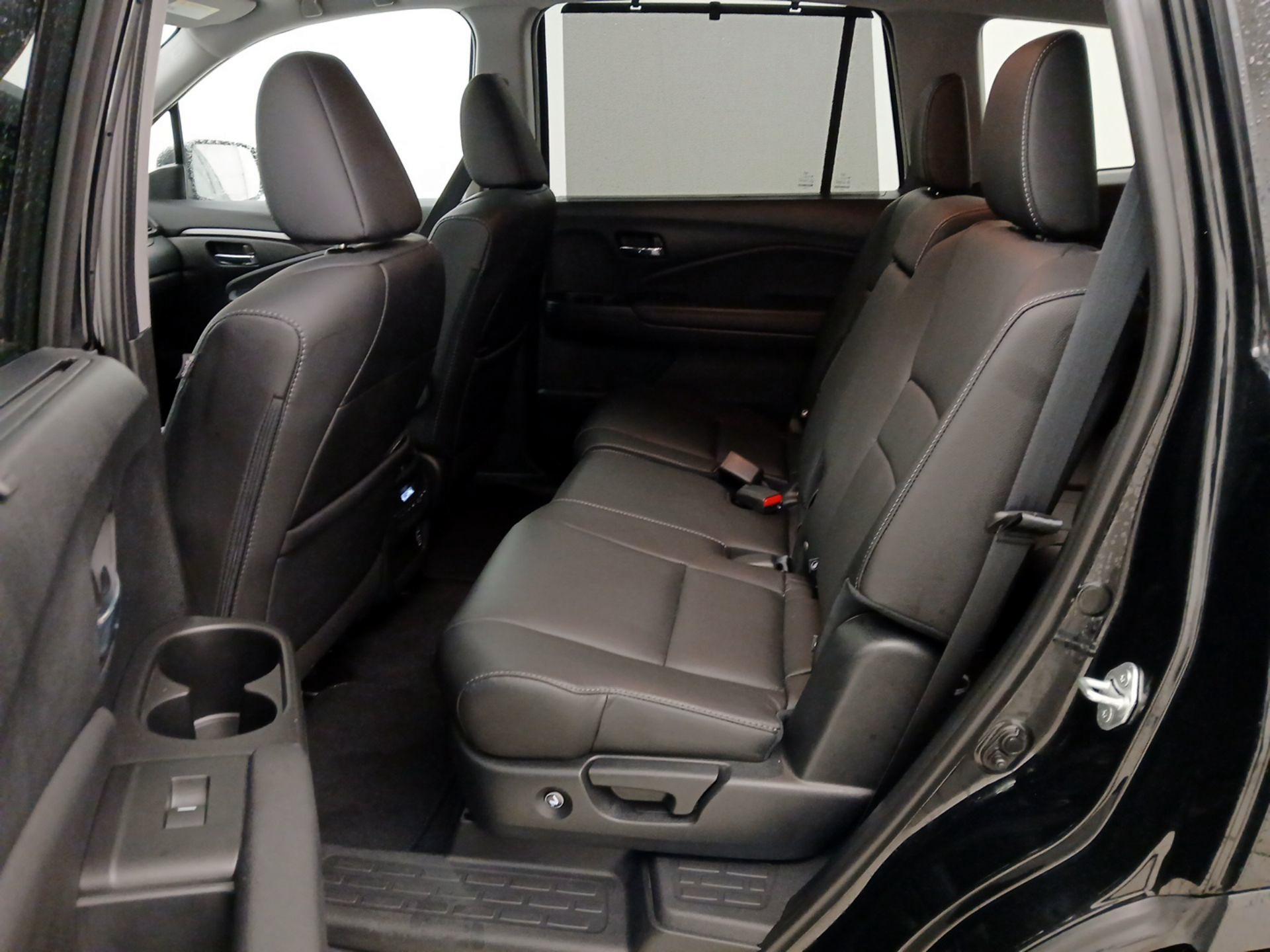 Thumbnail: 2021 Honda Pilot - 20