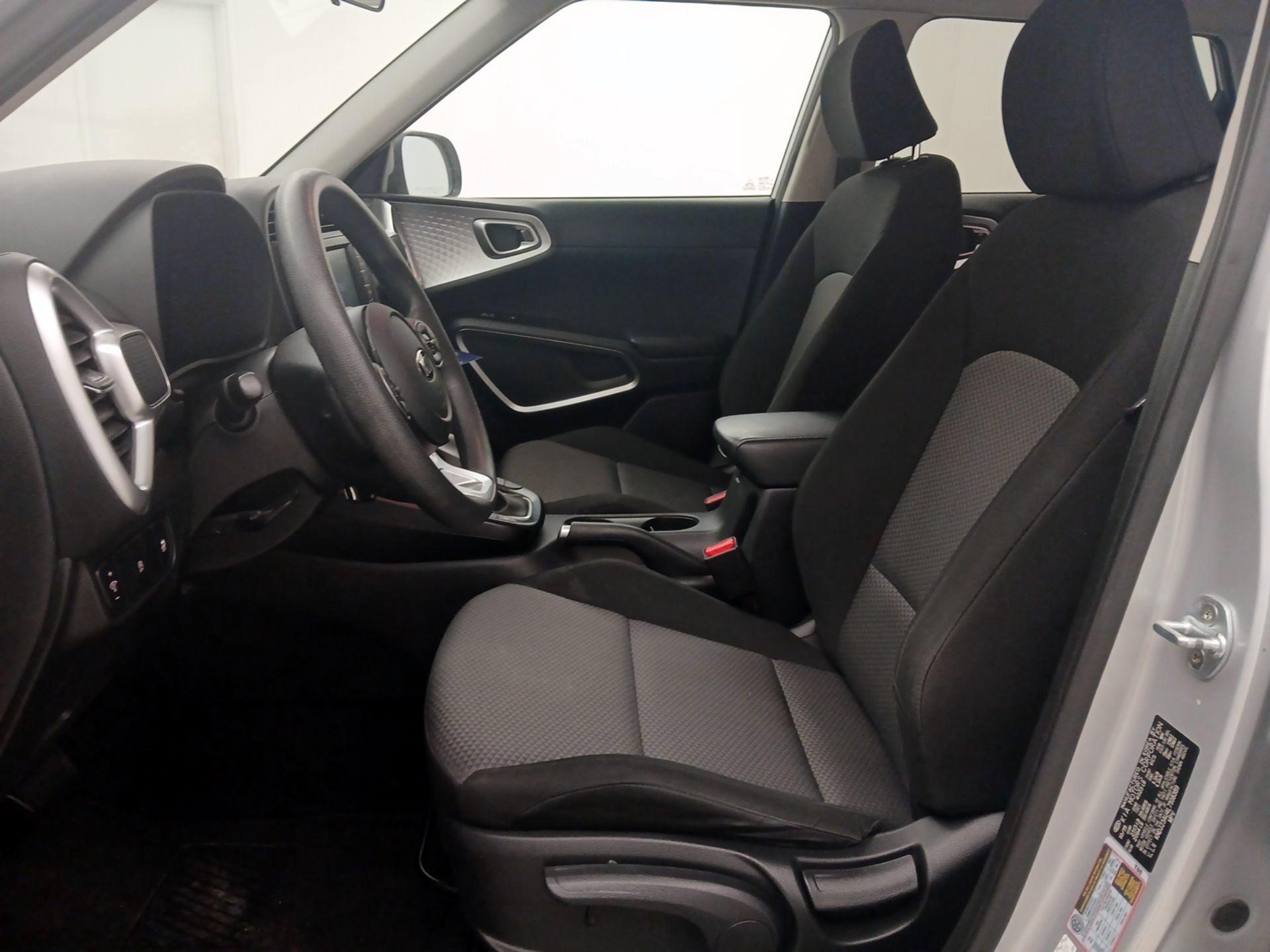 Thumbnail: 2020 Kia Soul - 11