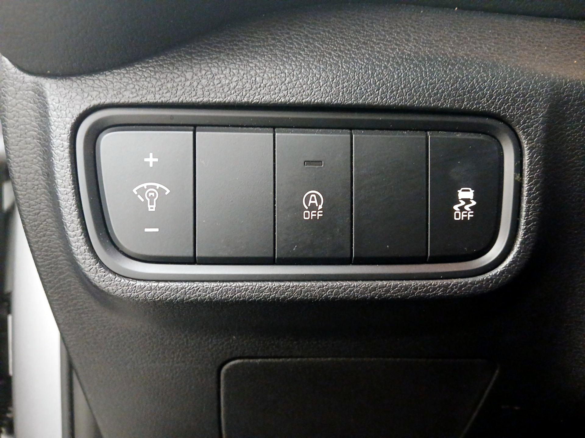 Thumbnail: 2020 Kia Soul - 13