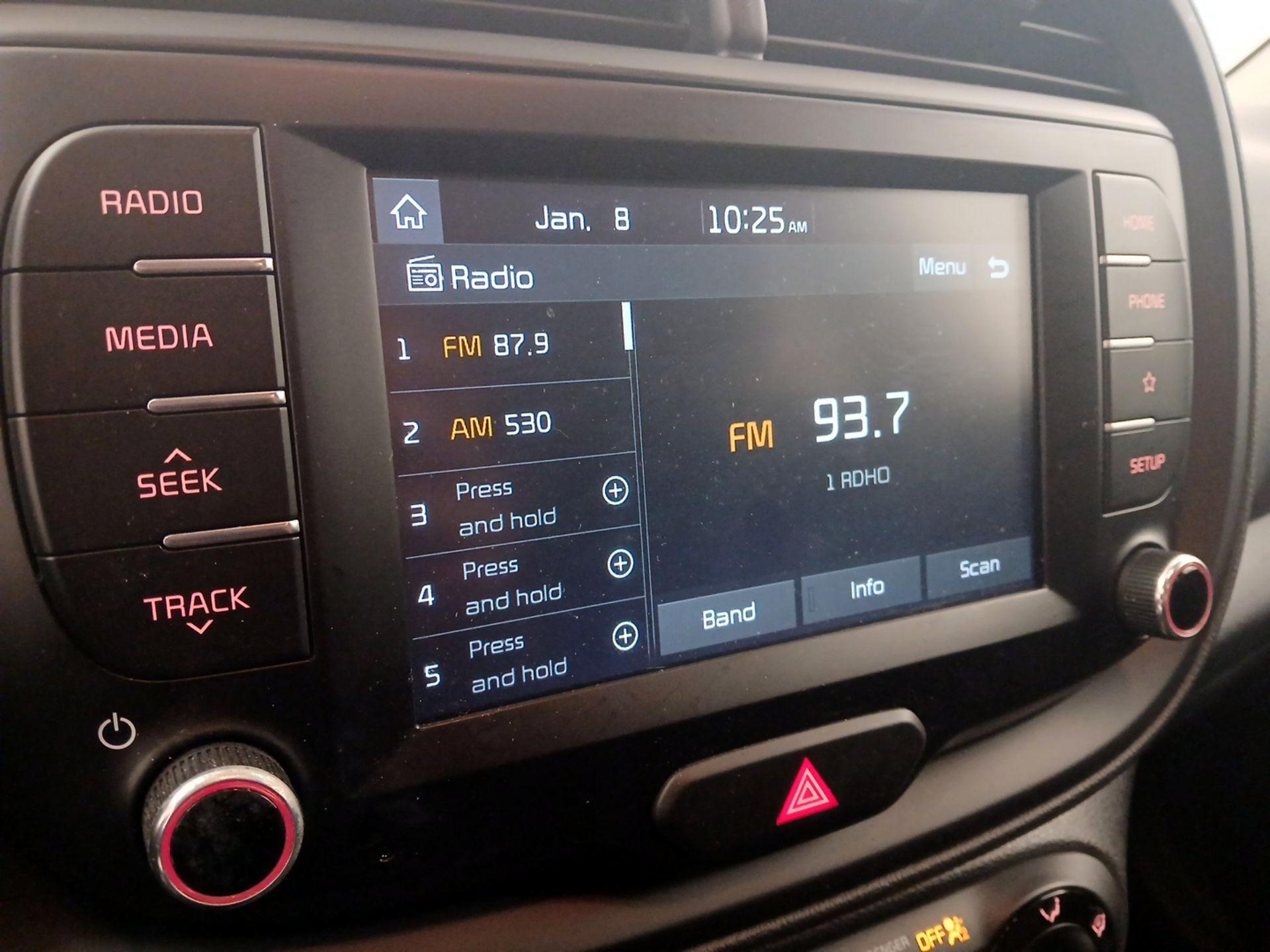 Thumbnail: 2020 Kia Soul - 15