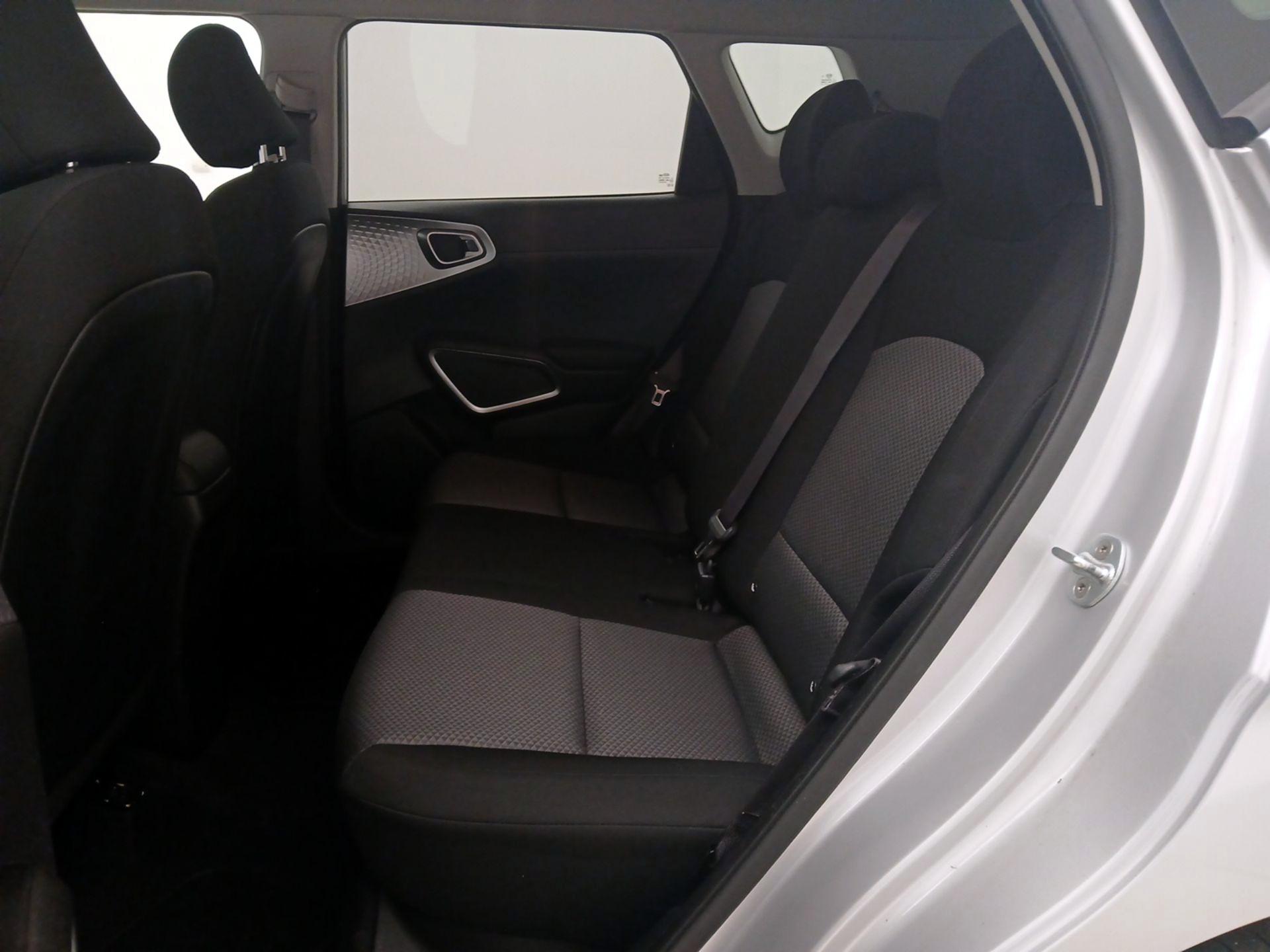 Thumbnail: 2020 Kia Soul - 19