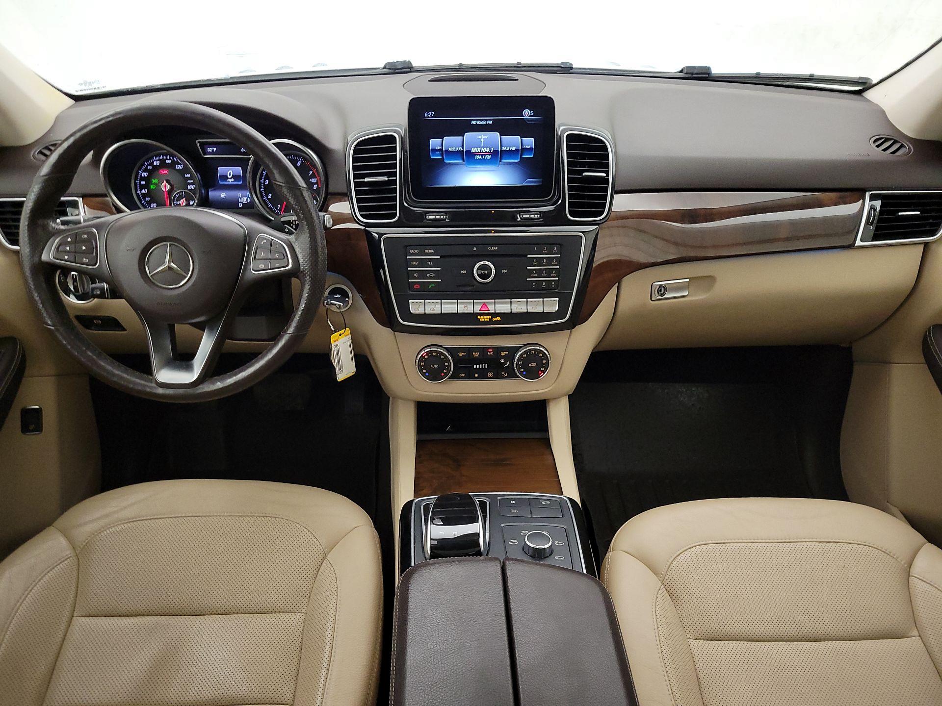 Thumbnail: 2018 Mercedes-Benz GLE - 9