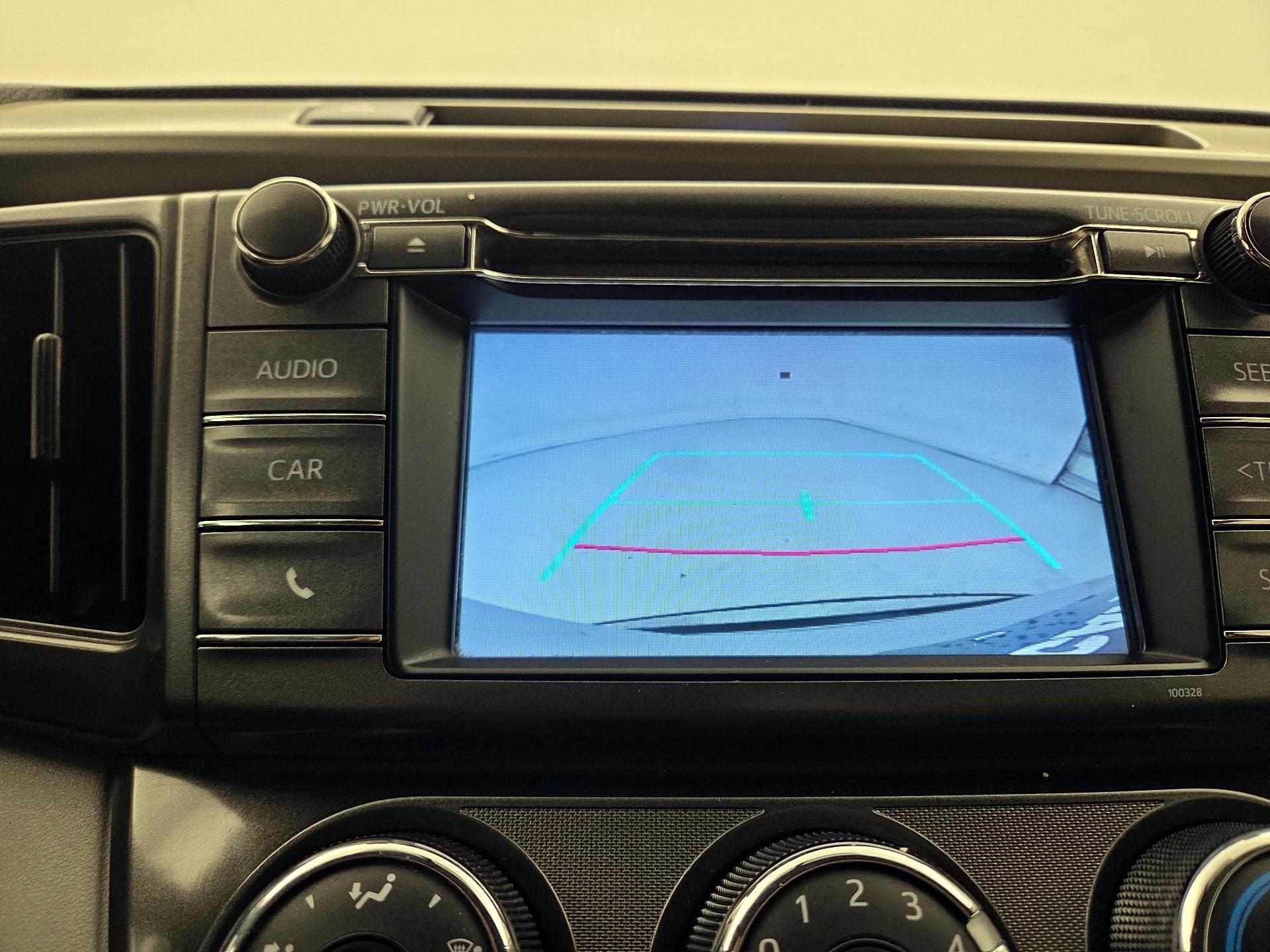 Thumbnail: 2015 Toyota RAV4 - 14