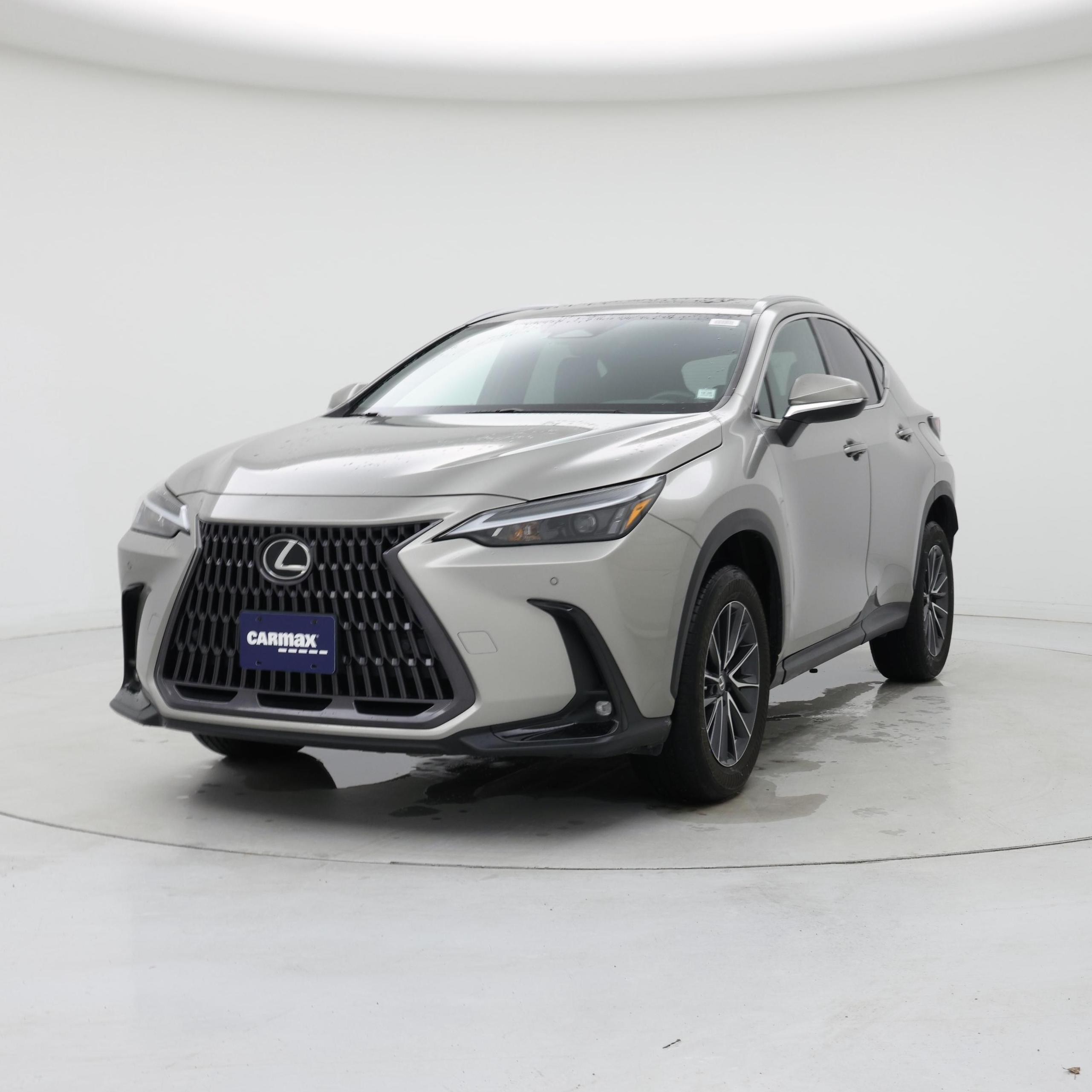 Thumbnail: 2022 Lexus NX - 4