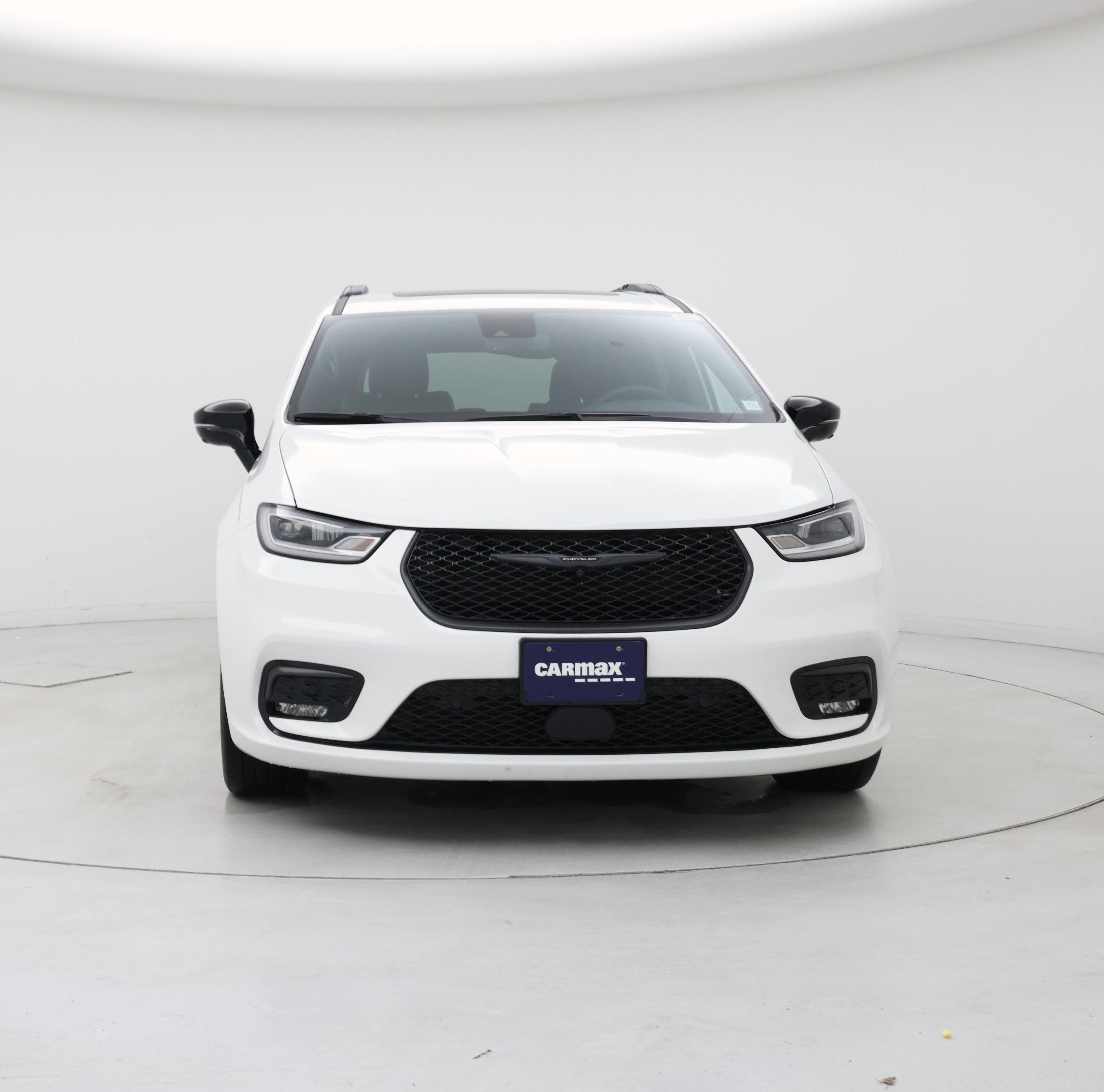 Thumbnail: 2023 Chrysler Pacifica - 5