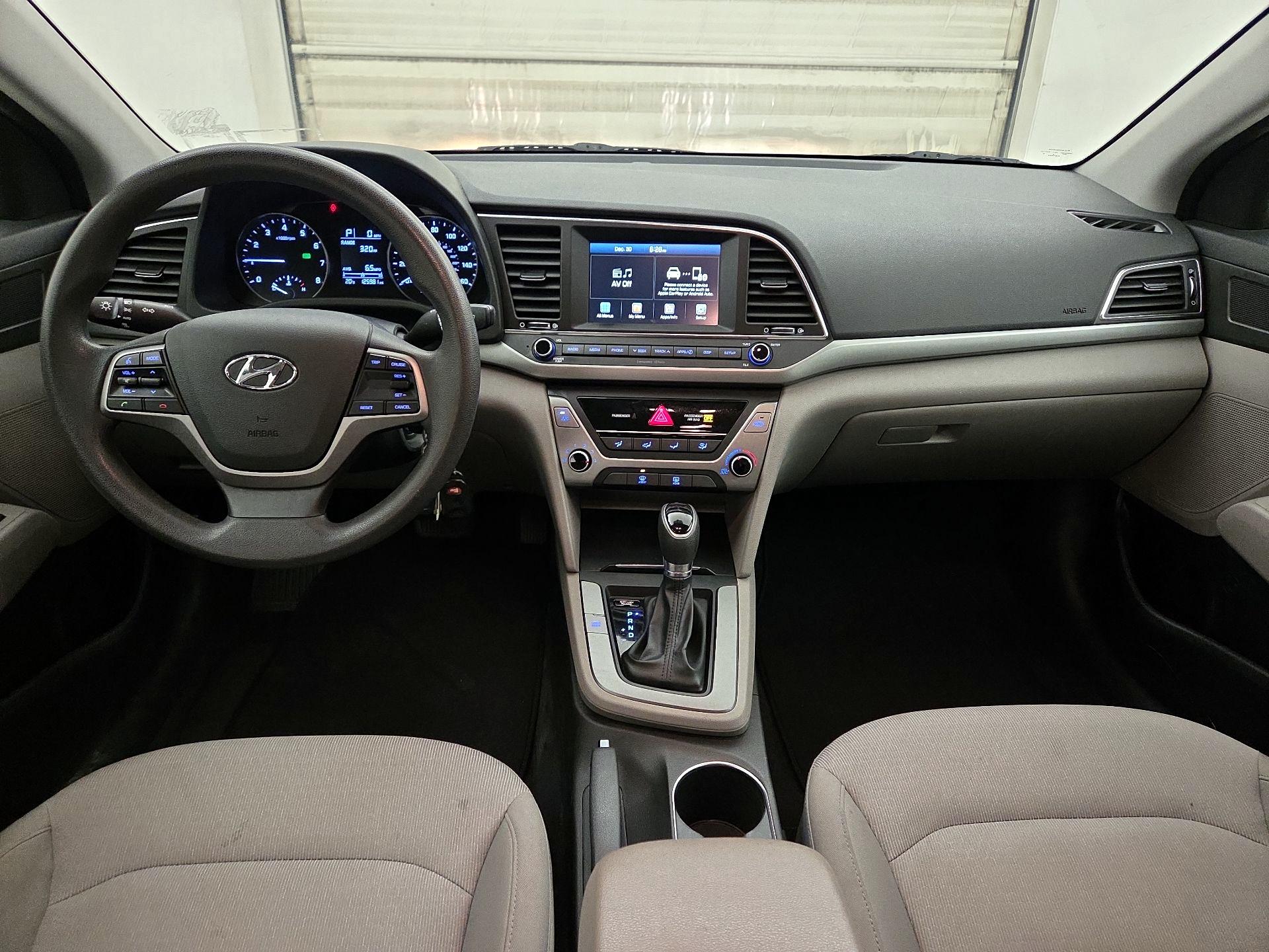 Thumbnail: 2017 Hyundai Elantra - 9