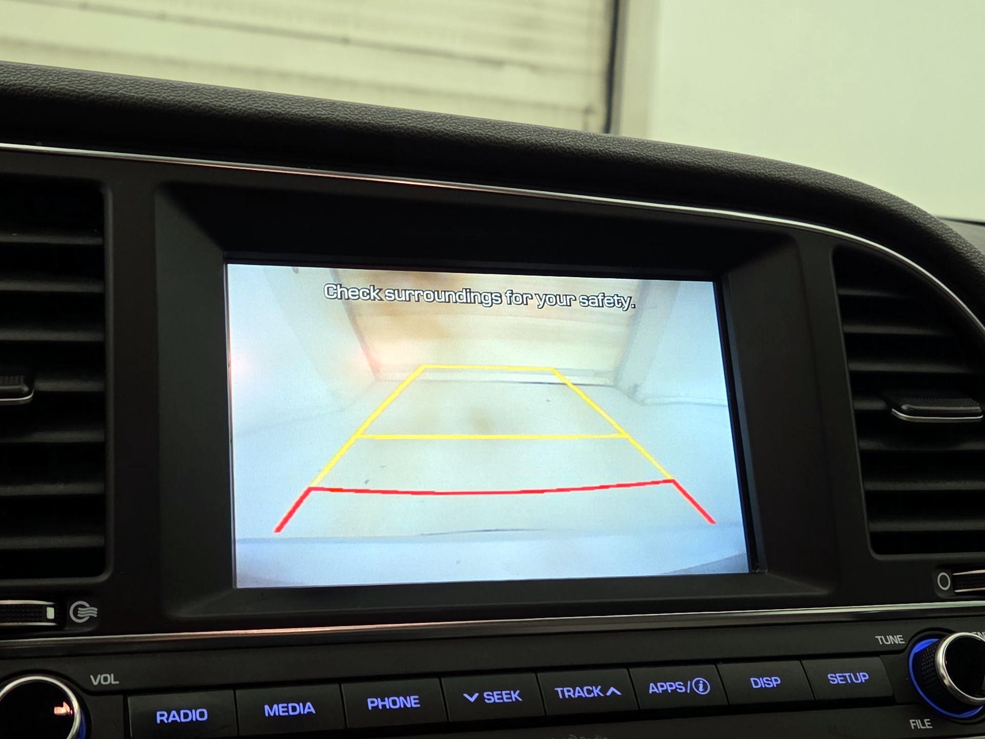 Thumbnail: 2017 Hyundai Elantra - 14