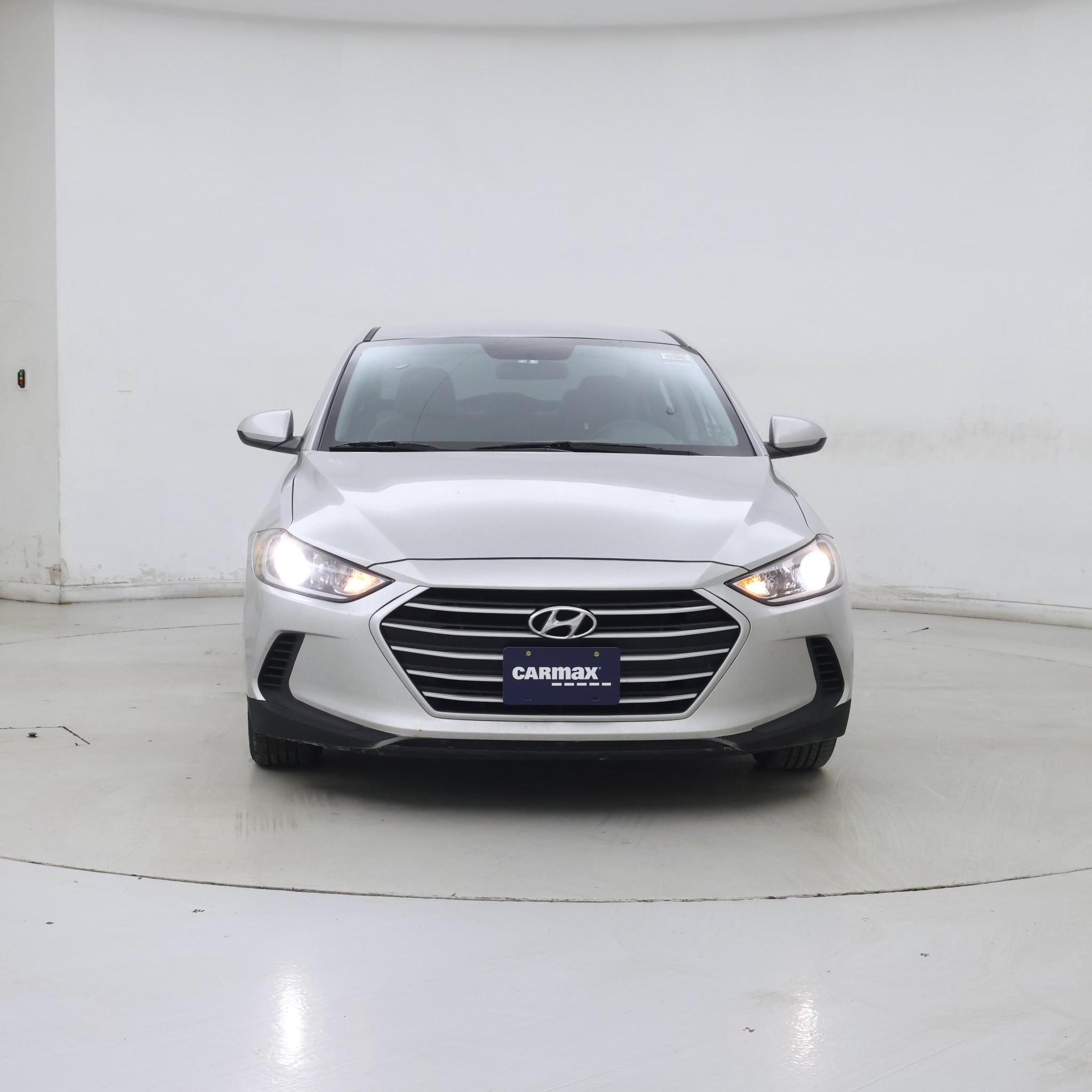 Thumbnail: 2017 Hyundai Elantra - 5