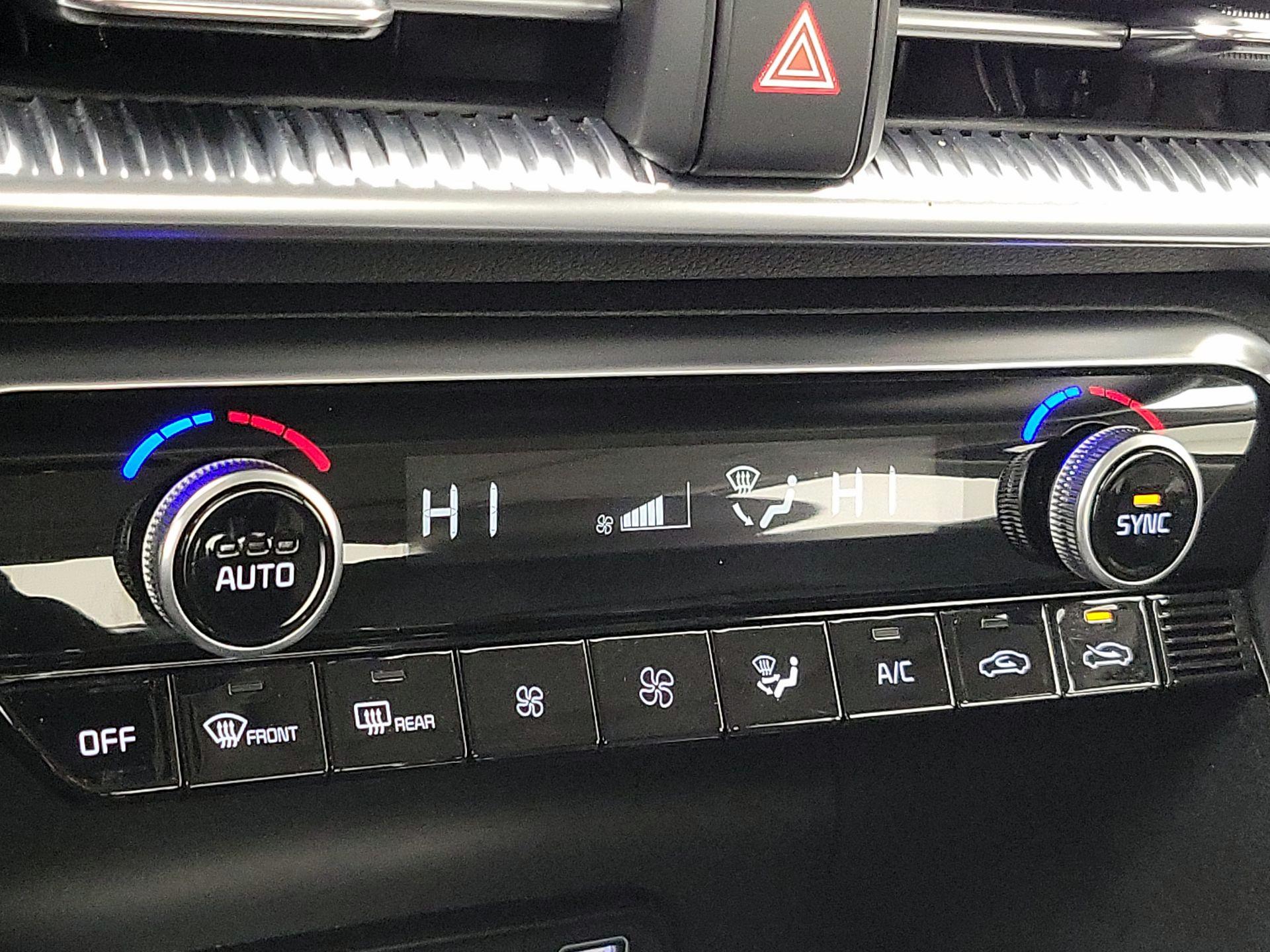 Thumbnail: 2022 Kia K5 - 17