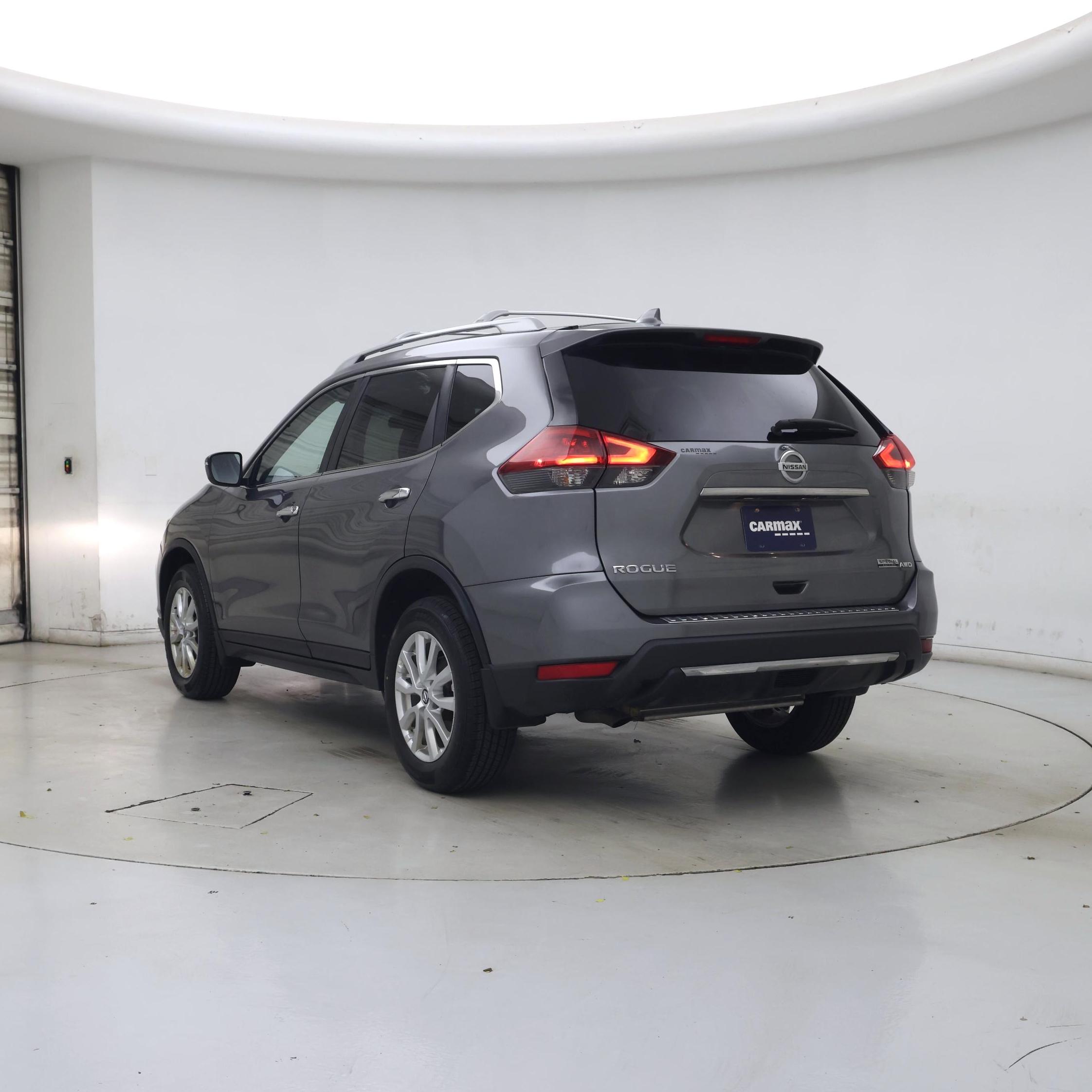 Thumbnail: 2019 Nissan Rogue - 2