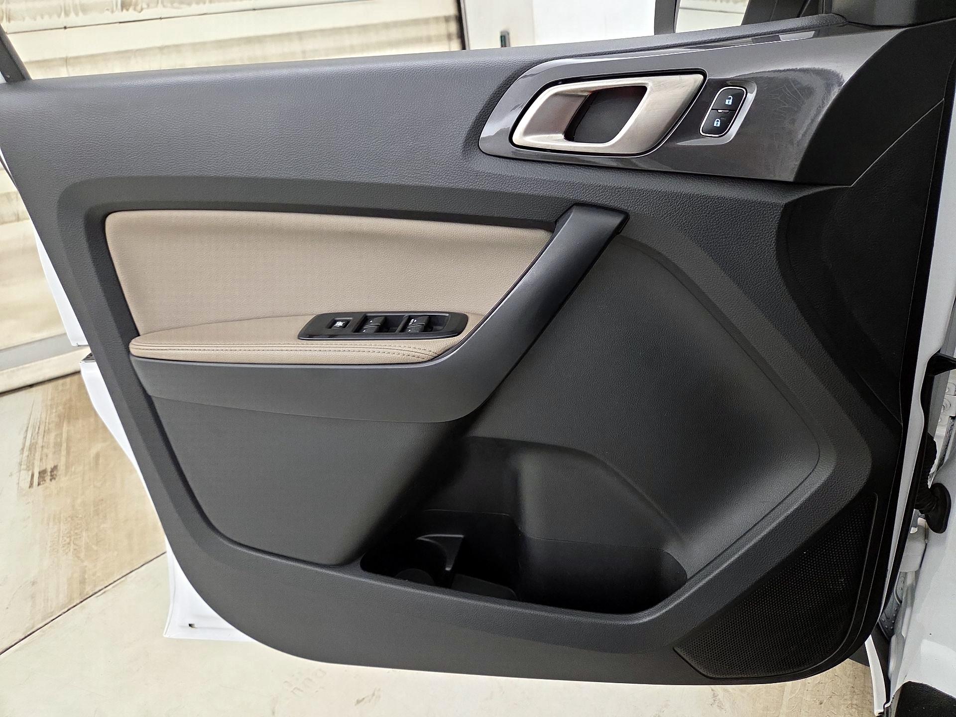 Thumbnail: 2019 Ford Ranger - 12