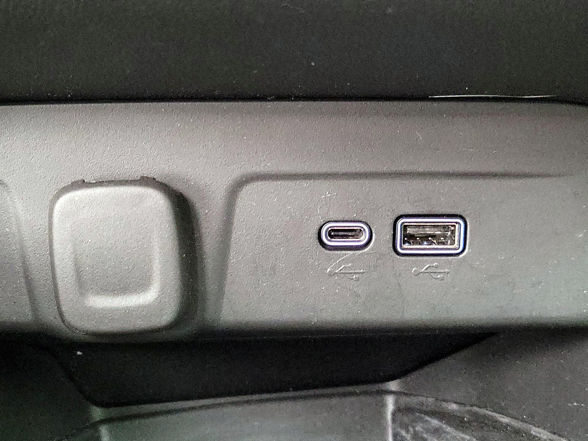 Thumbnail: 2024 Chevrolet Trax - 18