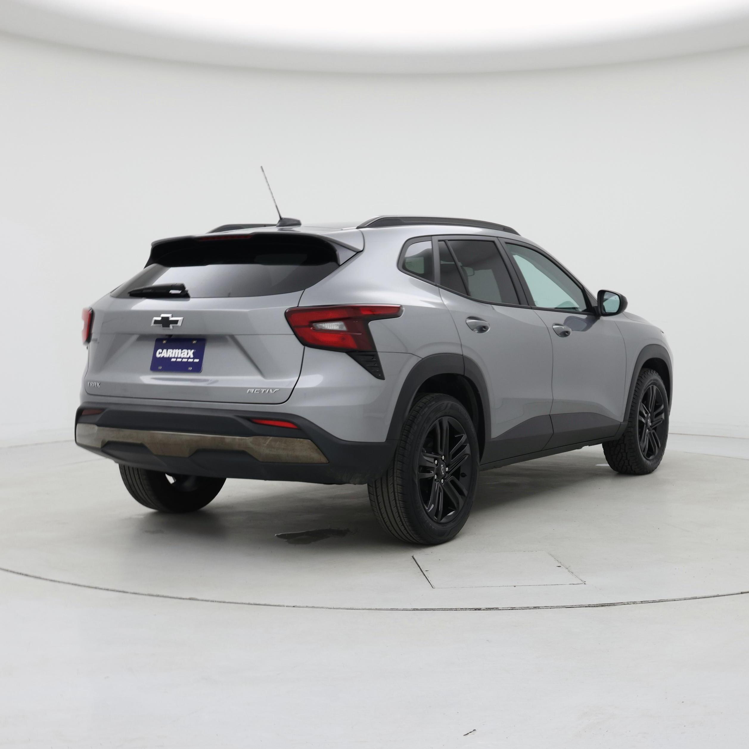 Thumbnail: 2024 Chevrolet Trax - 8