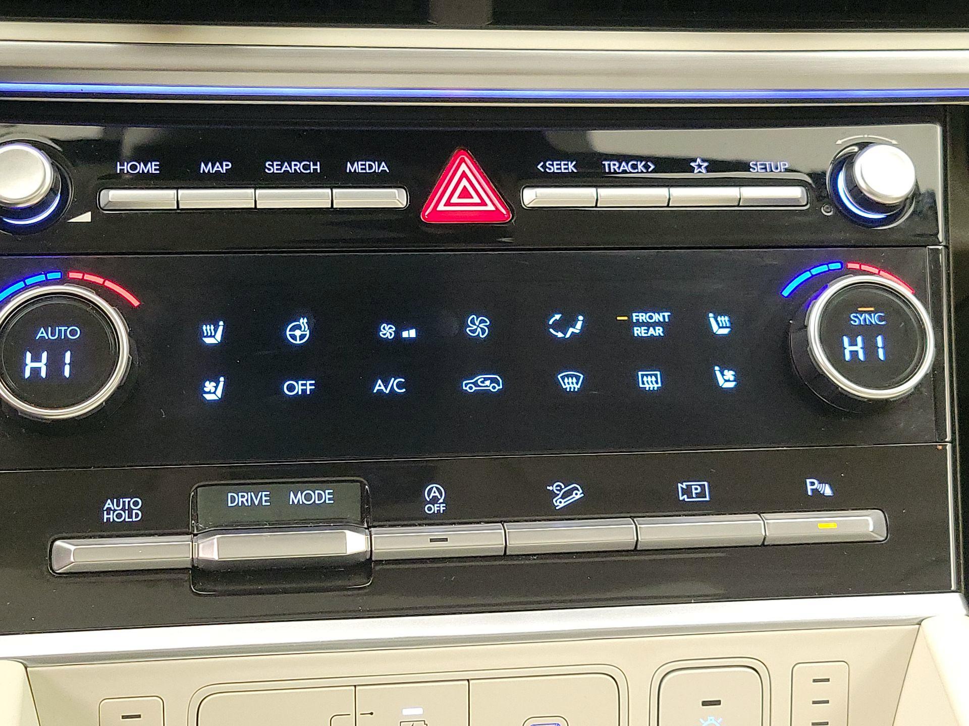 Thumbnail: 2024 Hyundai Santa Fe - 17