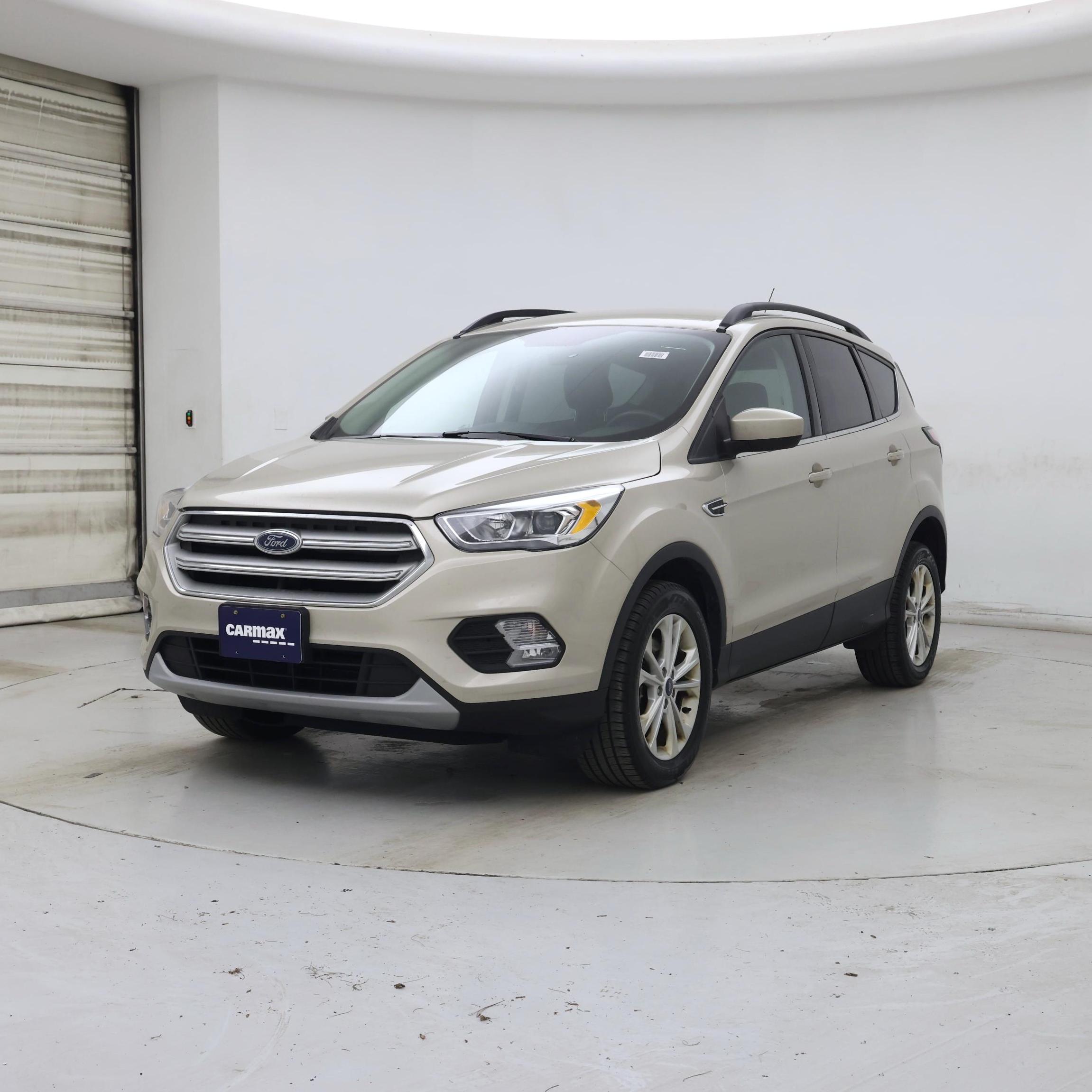 Thumbnail: 2018 Ford Escape - 4