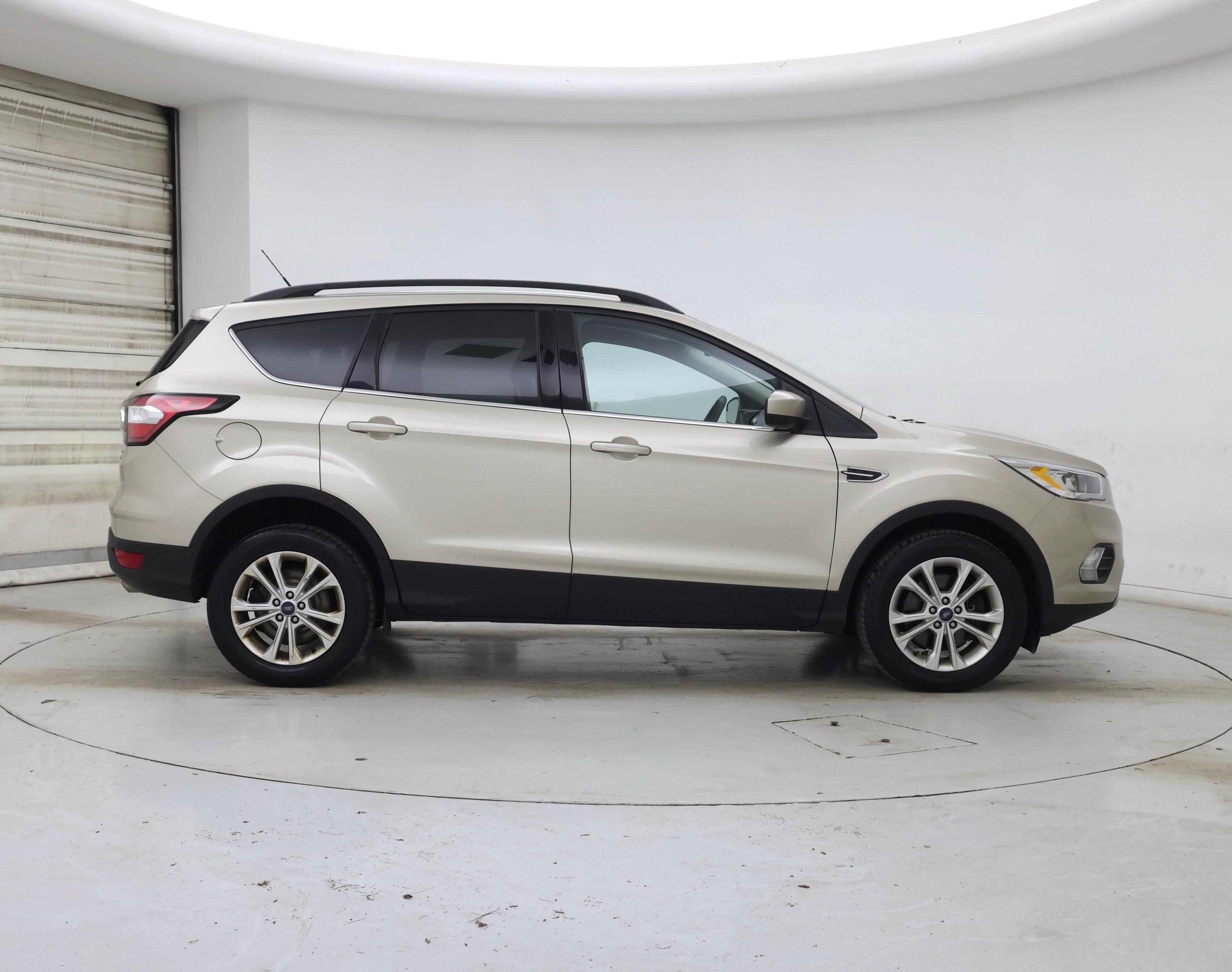 Thumbnail: 2018 Ford Escape - 7