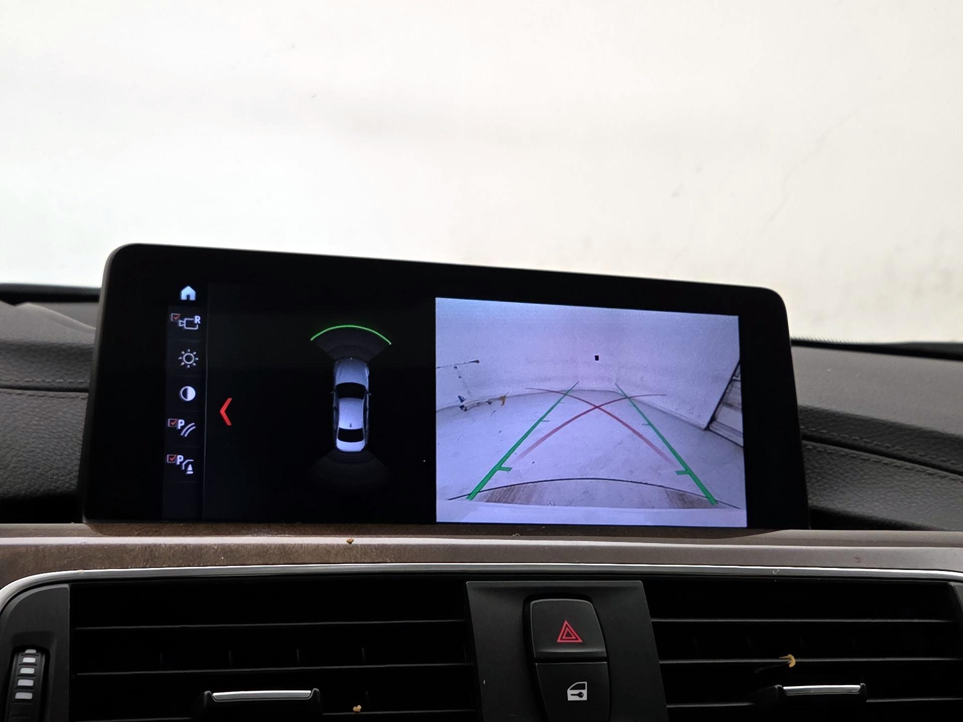 Thumbnail: 2018 BMW 3 Series - 14