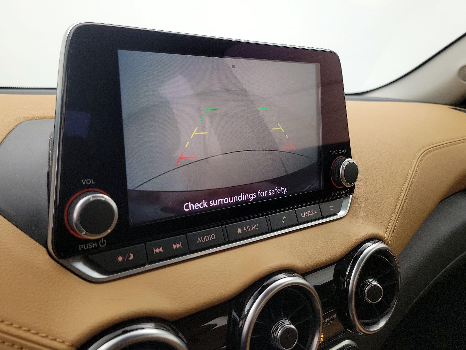 Thumbnail: 2020 Nissan Sentra - 14