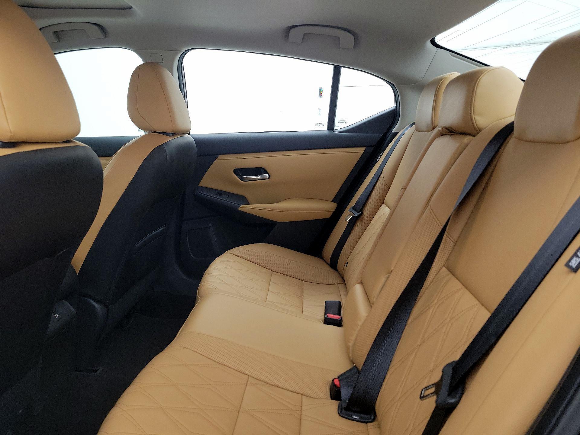 Thumbnail: 2020 Nissan Sentra - 19