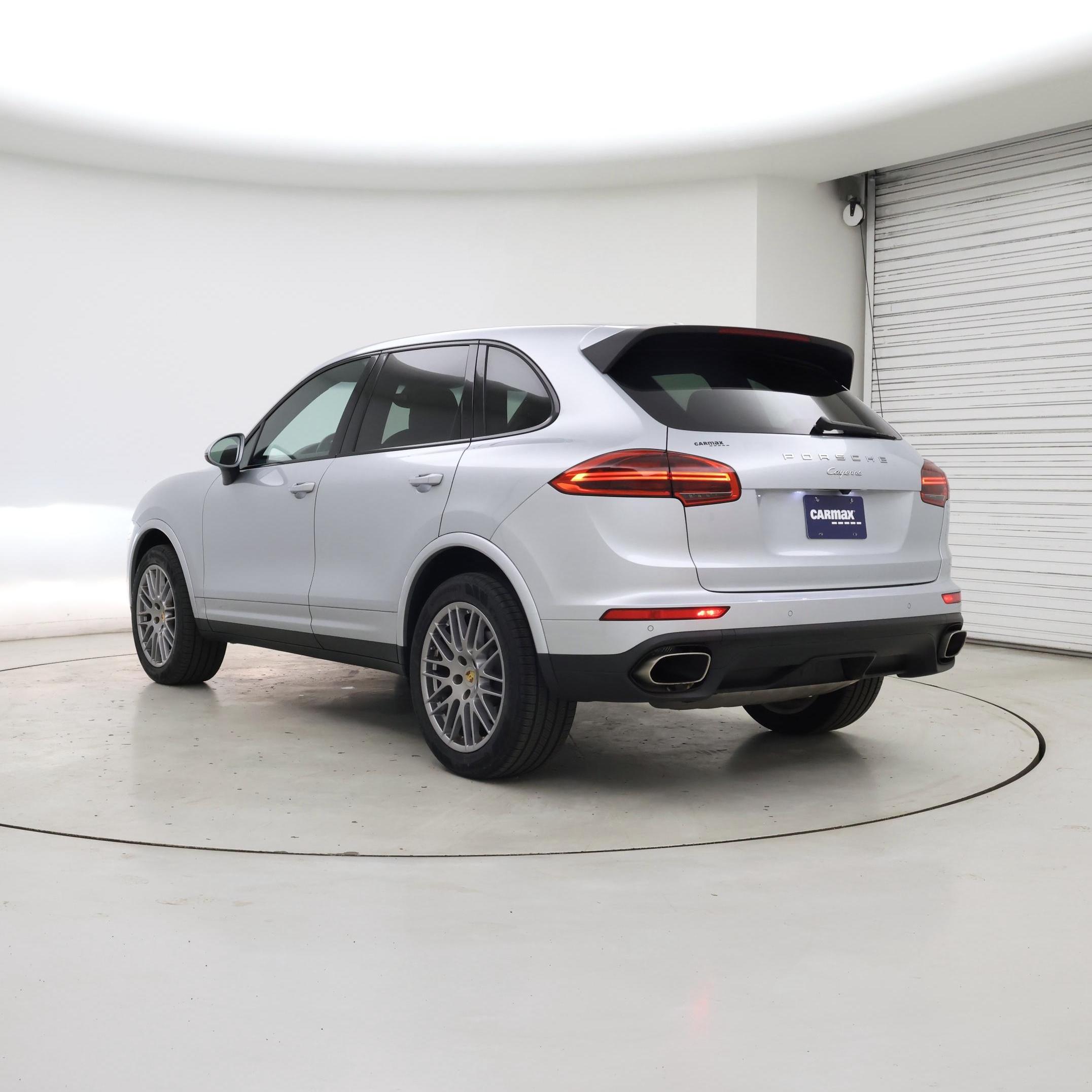 Thumbnail: 2018 Porsche Cayenne - 2