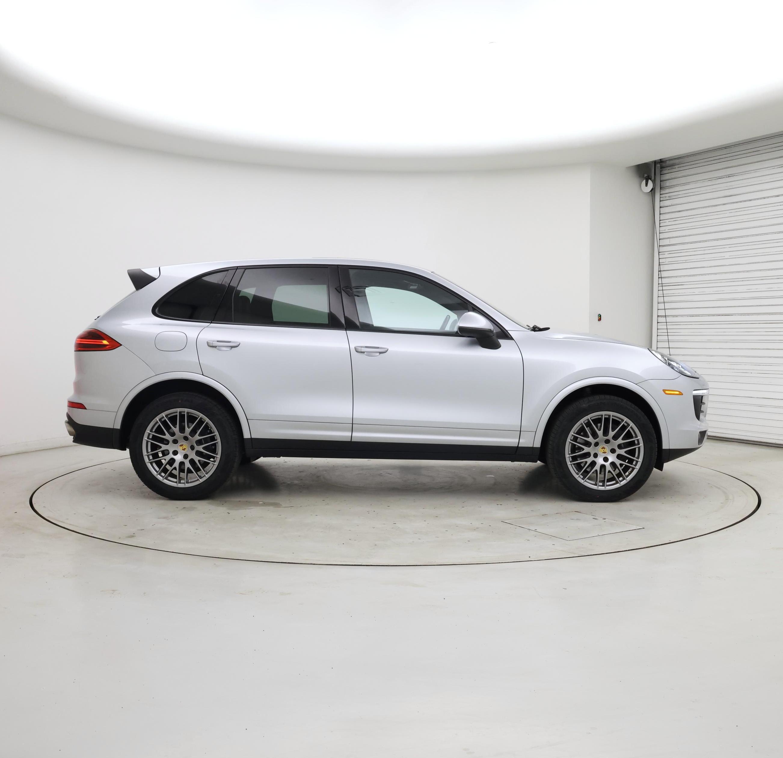 Thumbnail: 2018 Porsche Cayenne - 7