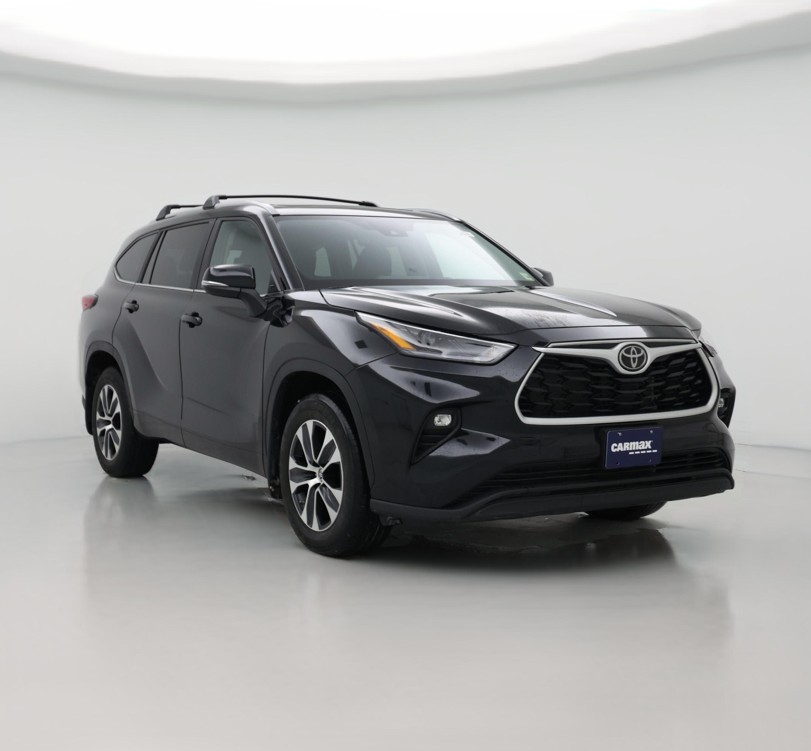 Thumbnail: 2023 Toyota Highlander - 1