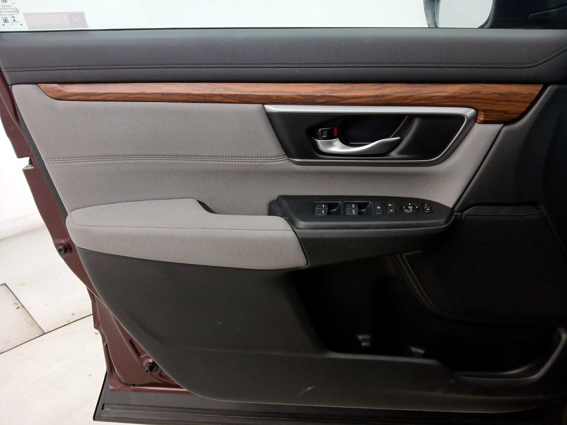 Thumbnail: 2018 Honda CR-V - 12