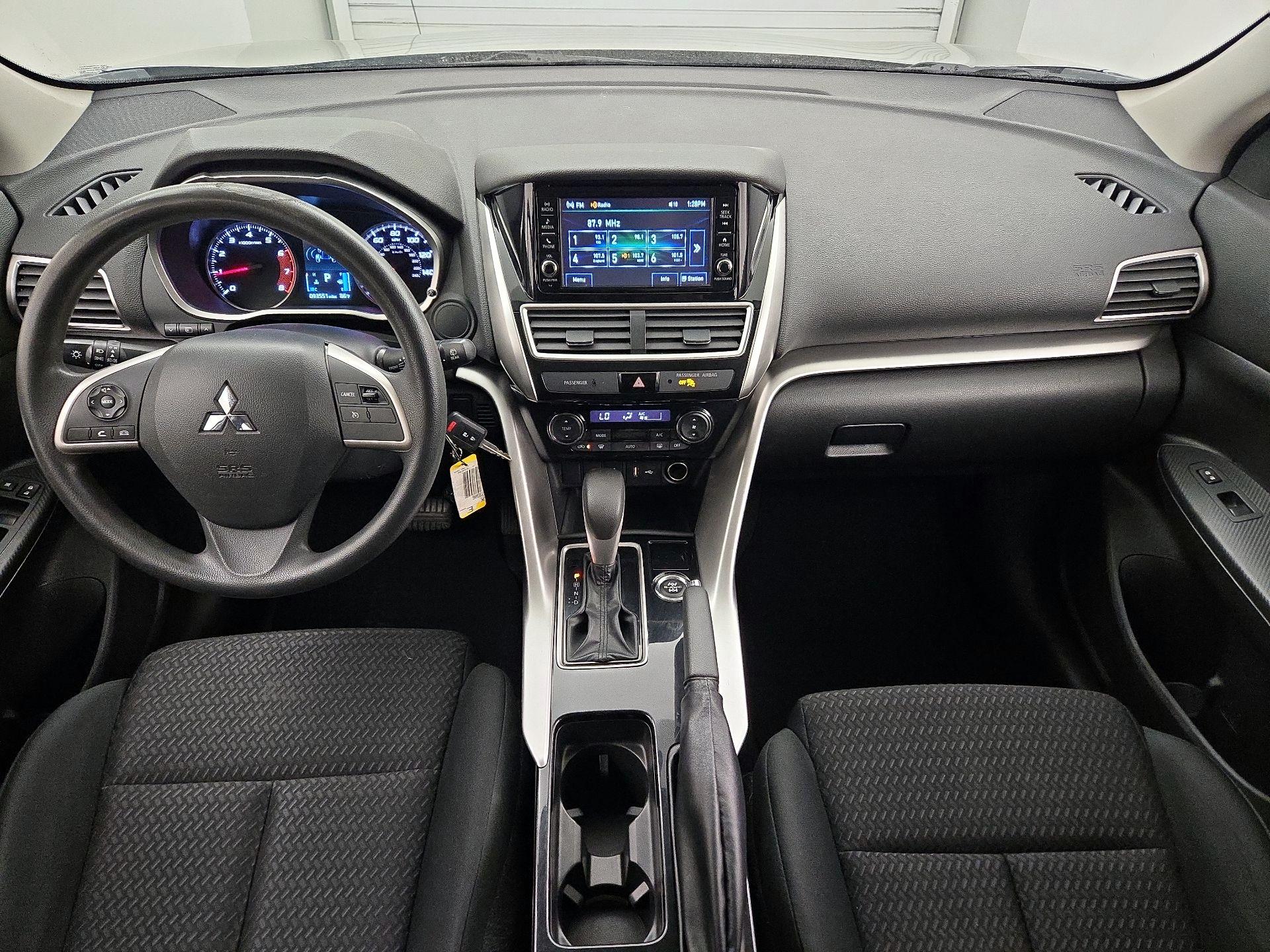 Thumbnail: 2019 Mitsubishi Eclipse Cross - 9