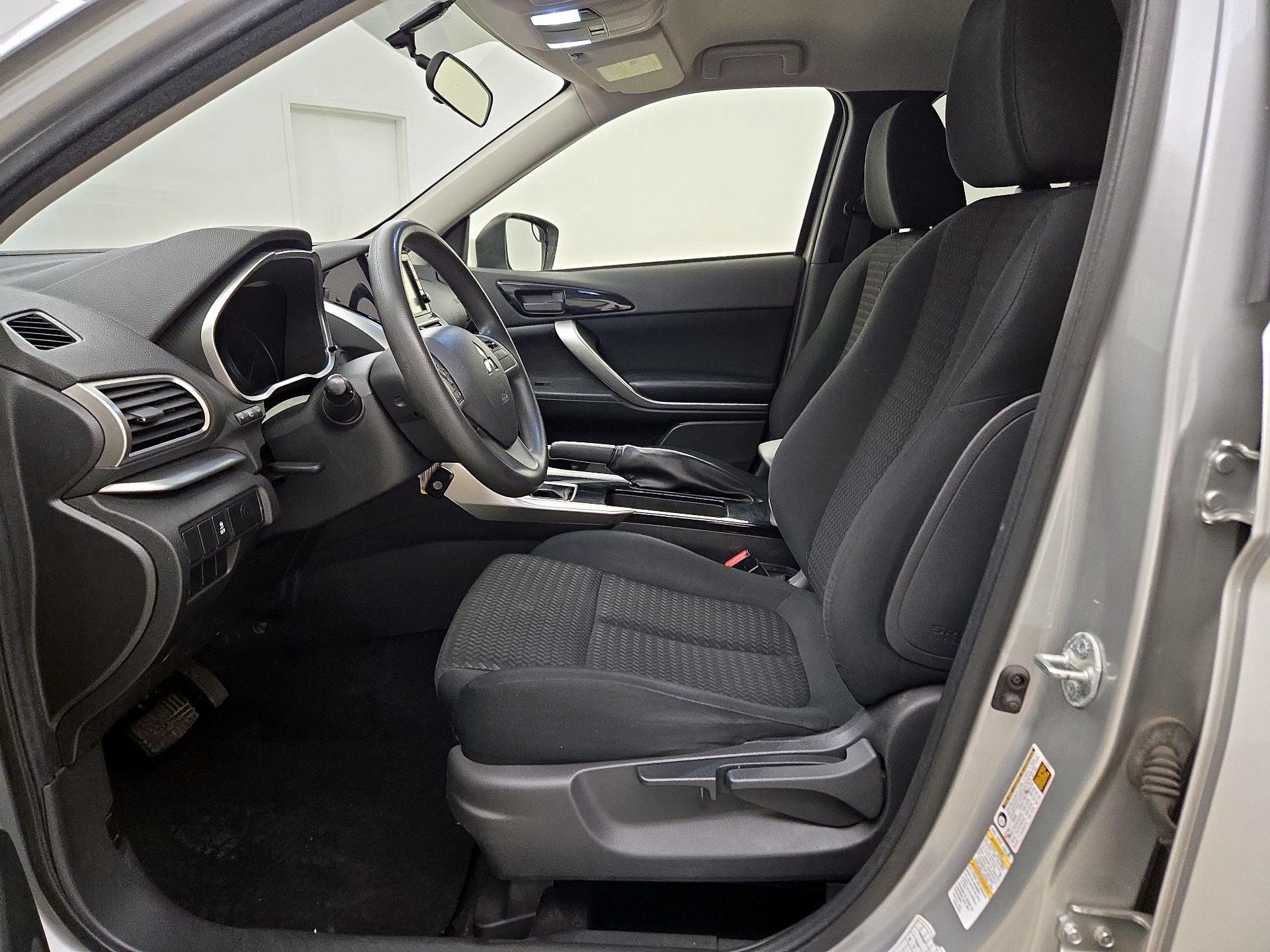Thumbnail: 2019 Mitsubishi Eclipse Cross - 11