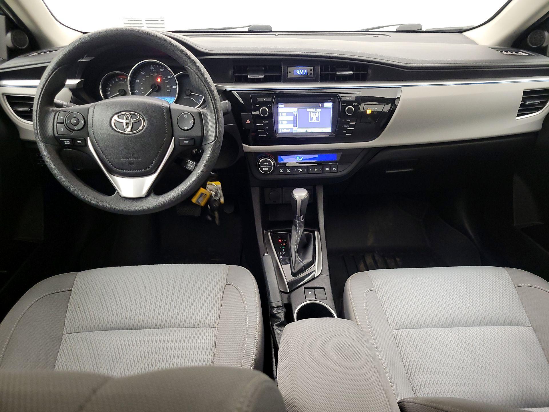 Thumbnail: 2016 Toyota Corolla - 9