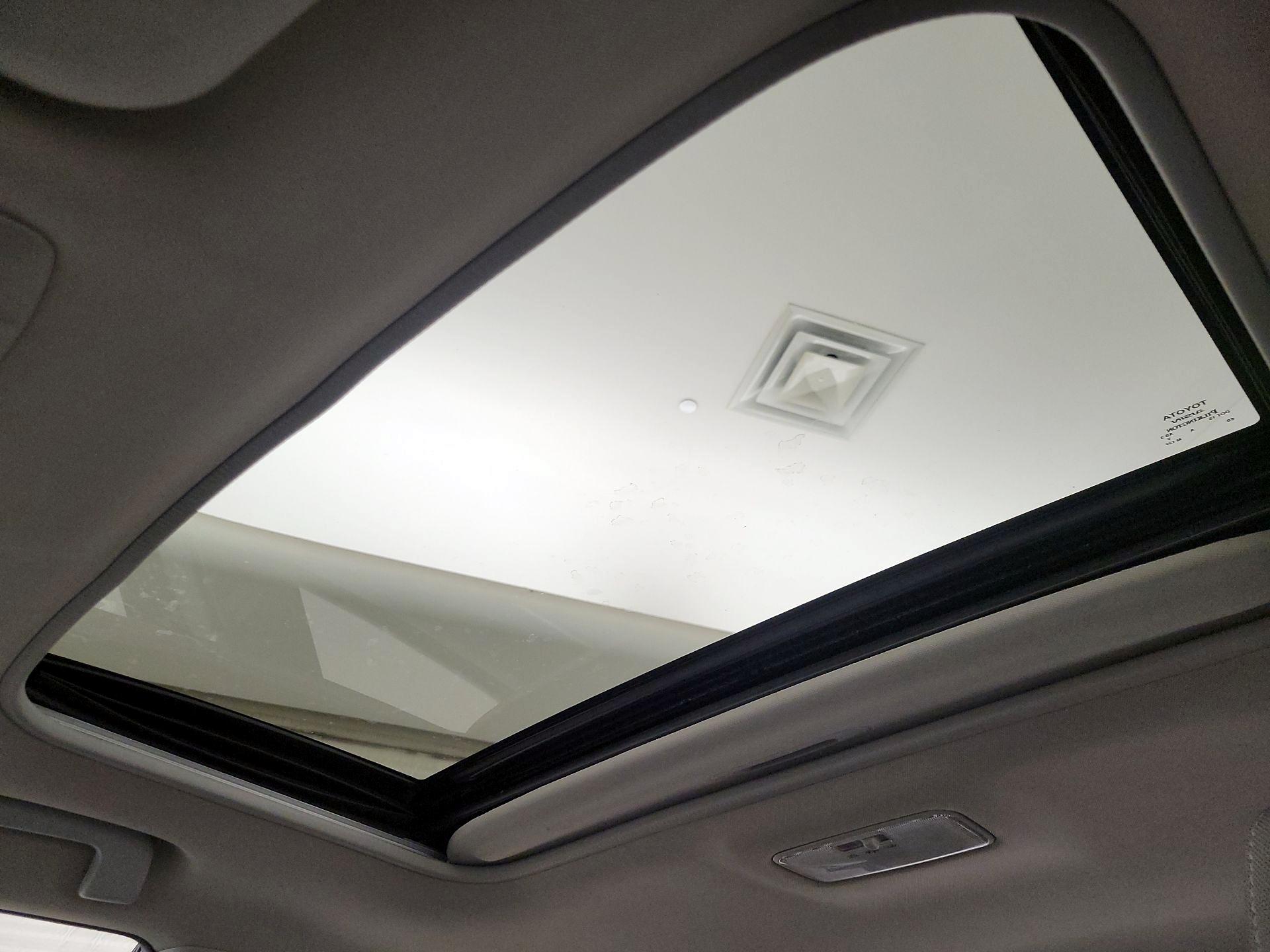 Thumbnail: 2016 Toyota Corolla - 19