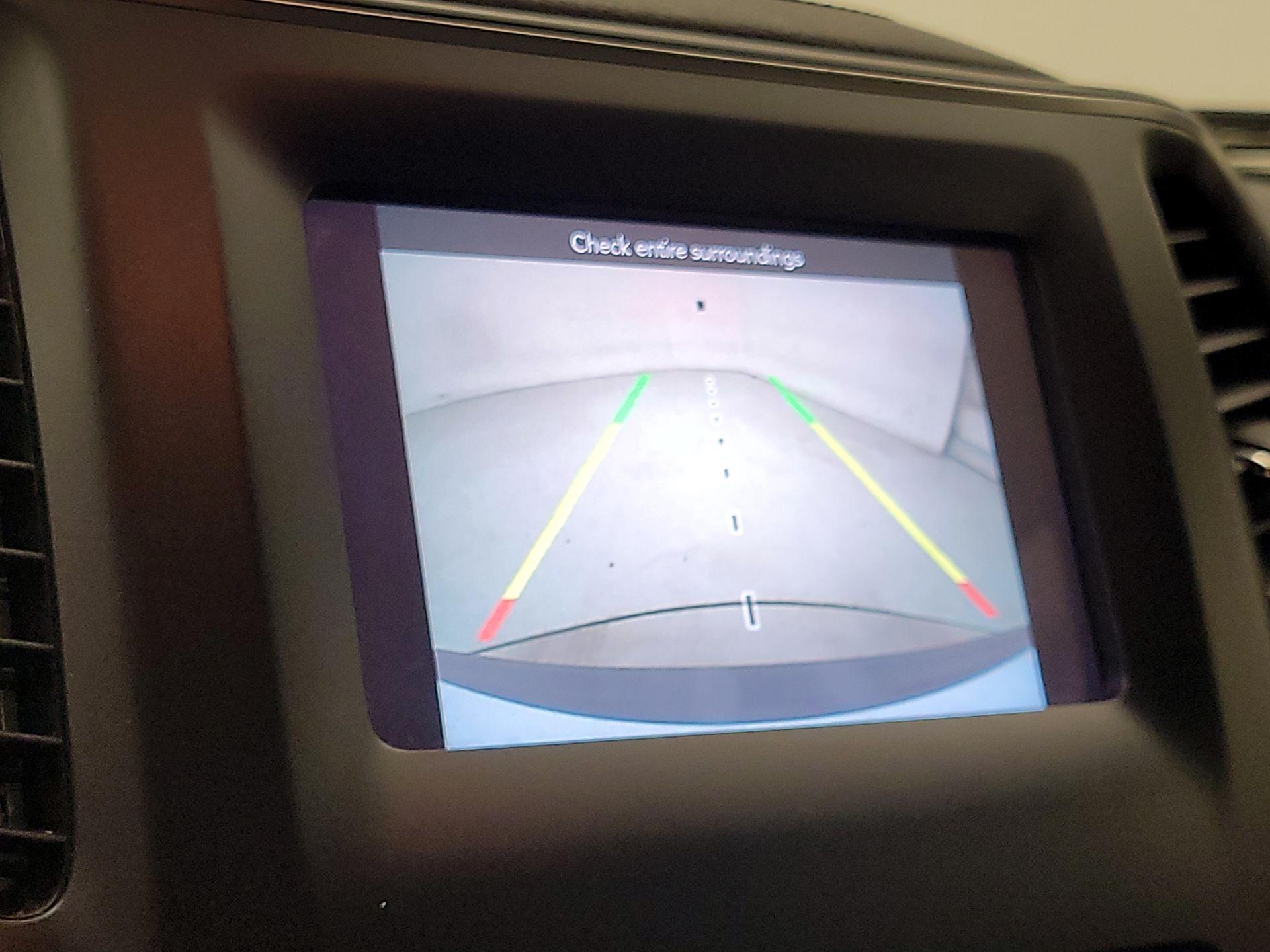 Thumbnail: 2019 Jeep Cherokee - 14