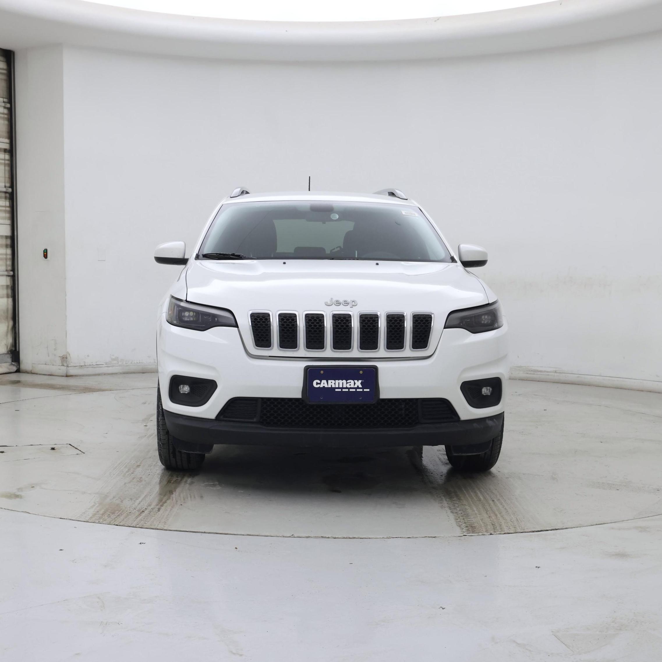 Thumbnail: 2019 Jeep Cherokee - 5