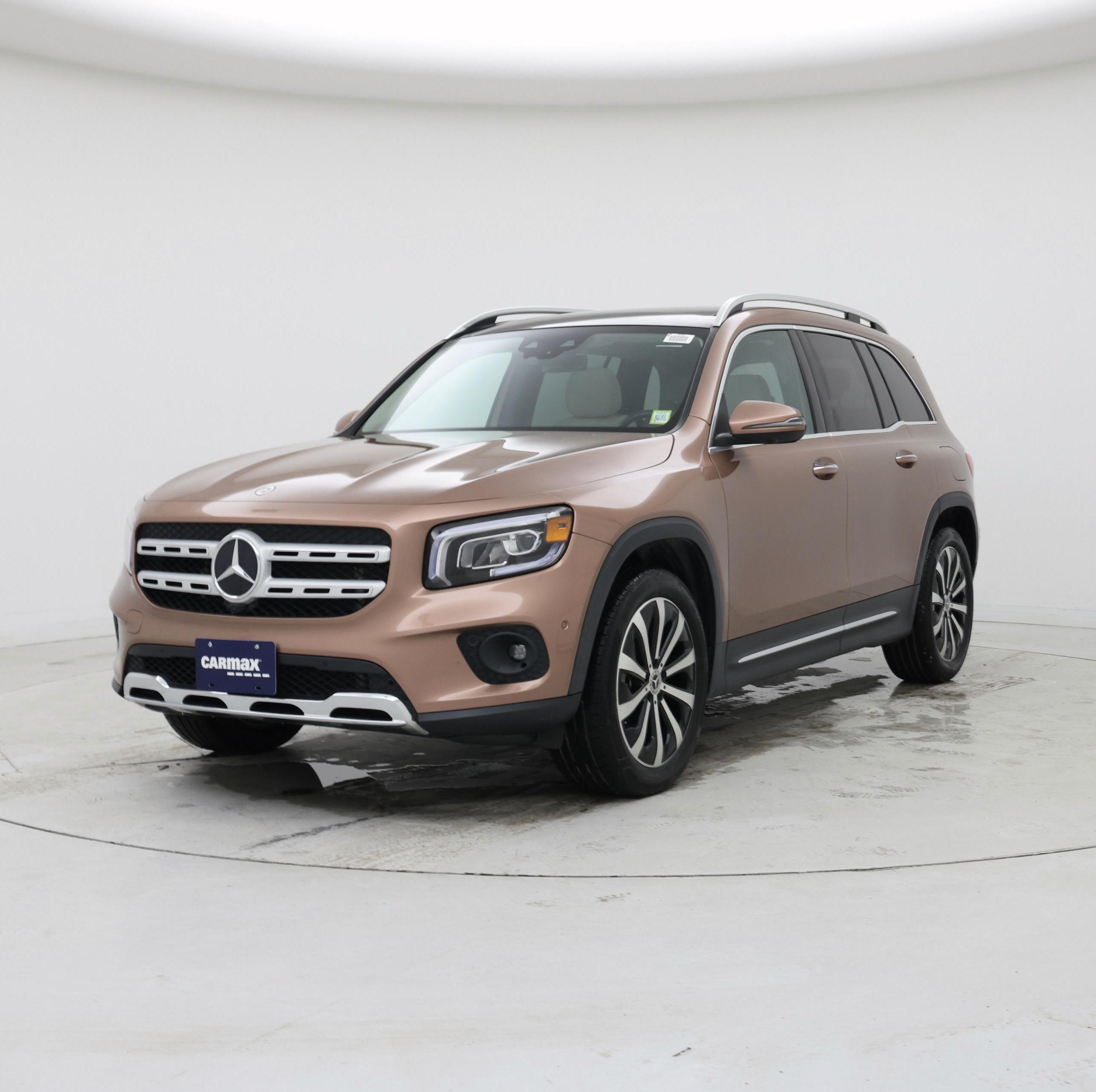 Thumbnail: 2023 Mercedes-Benz GLB - 4
