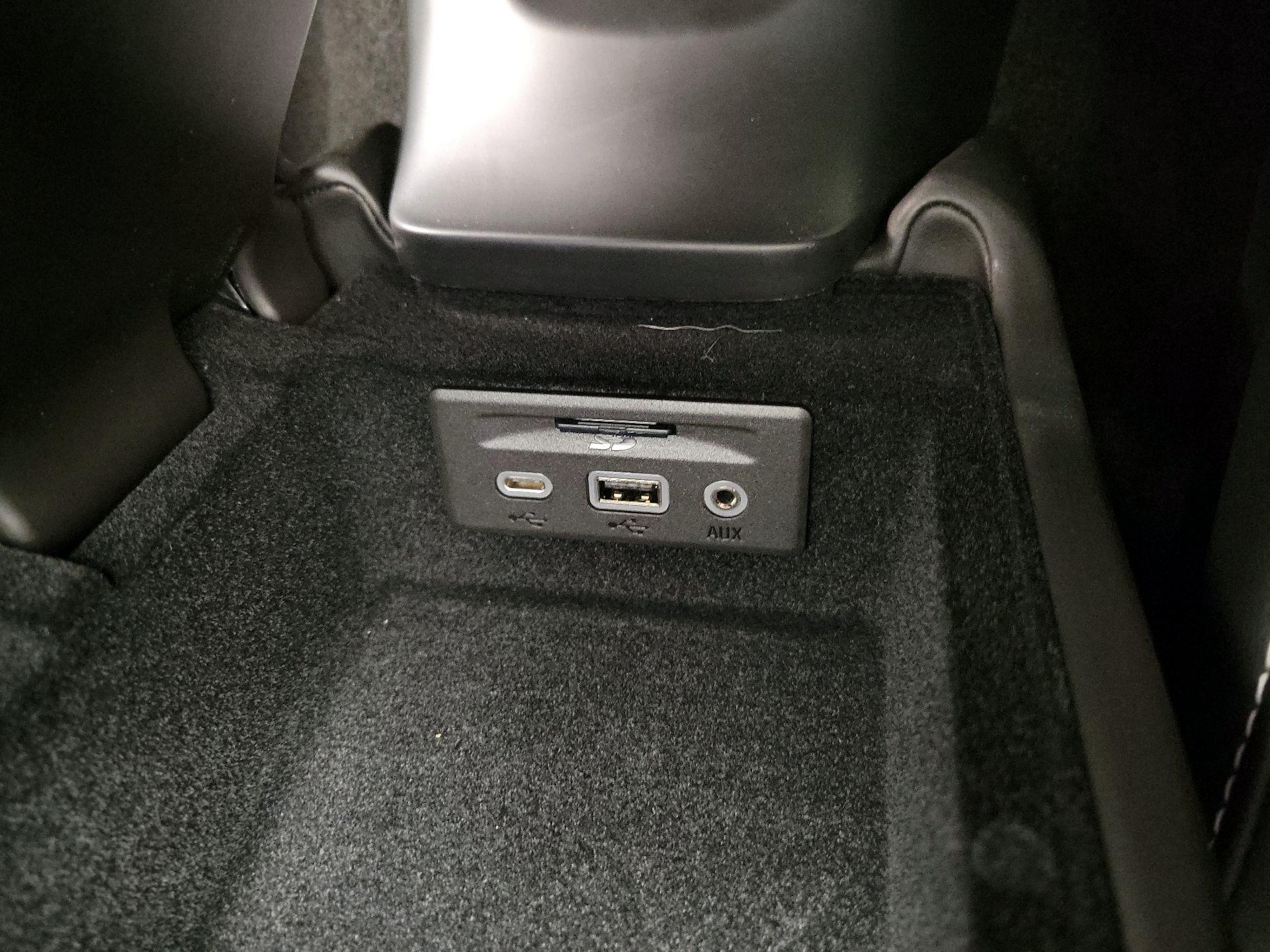 Thumbnail: 2023 Chevrolet Corvette - 18