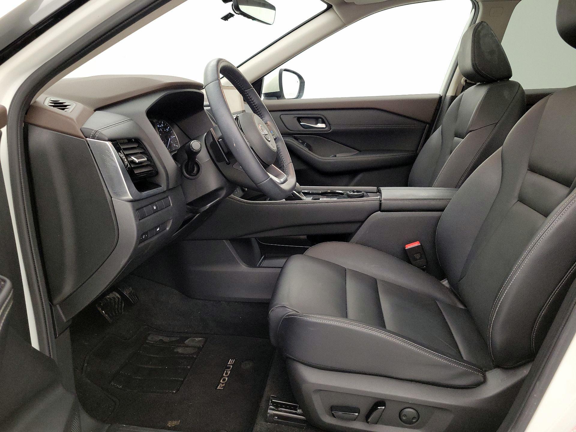 Thumbnail: 2023 Nissan Rogue - 11