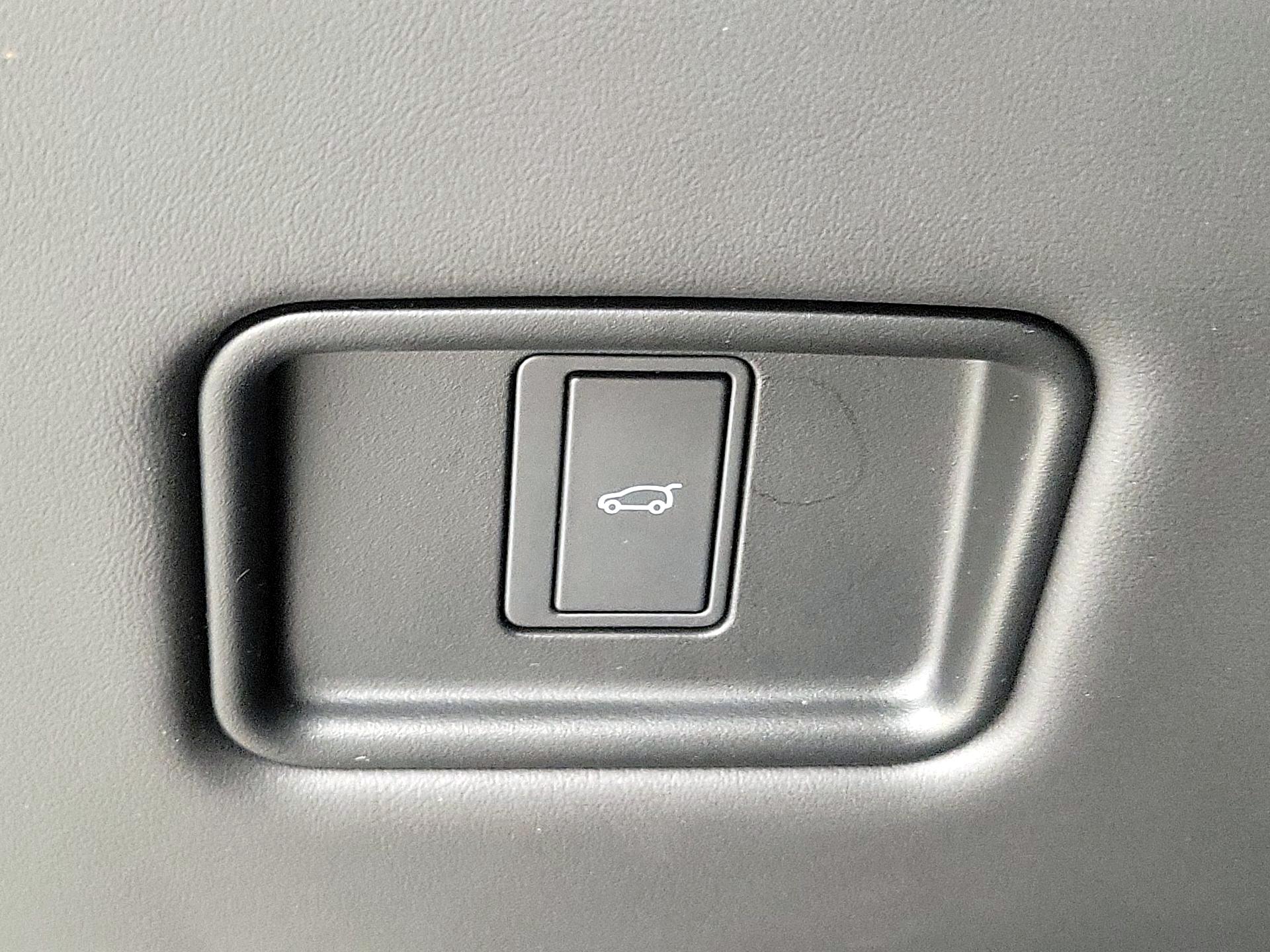 Thumbnail: 2024 Land Rover Range Rover Sport - 13