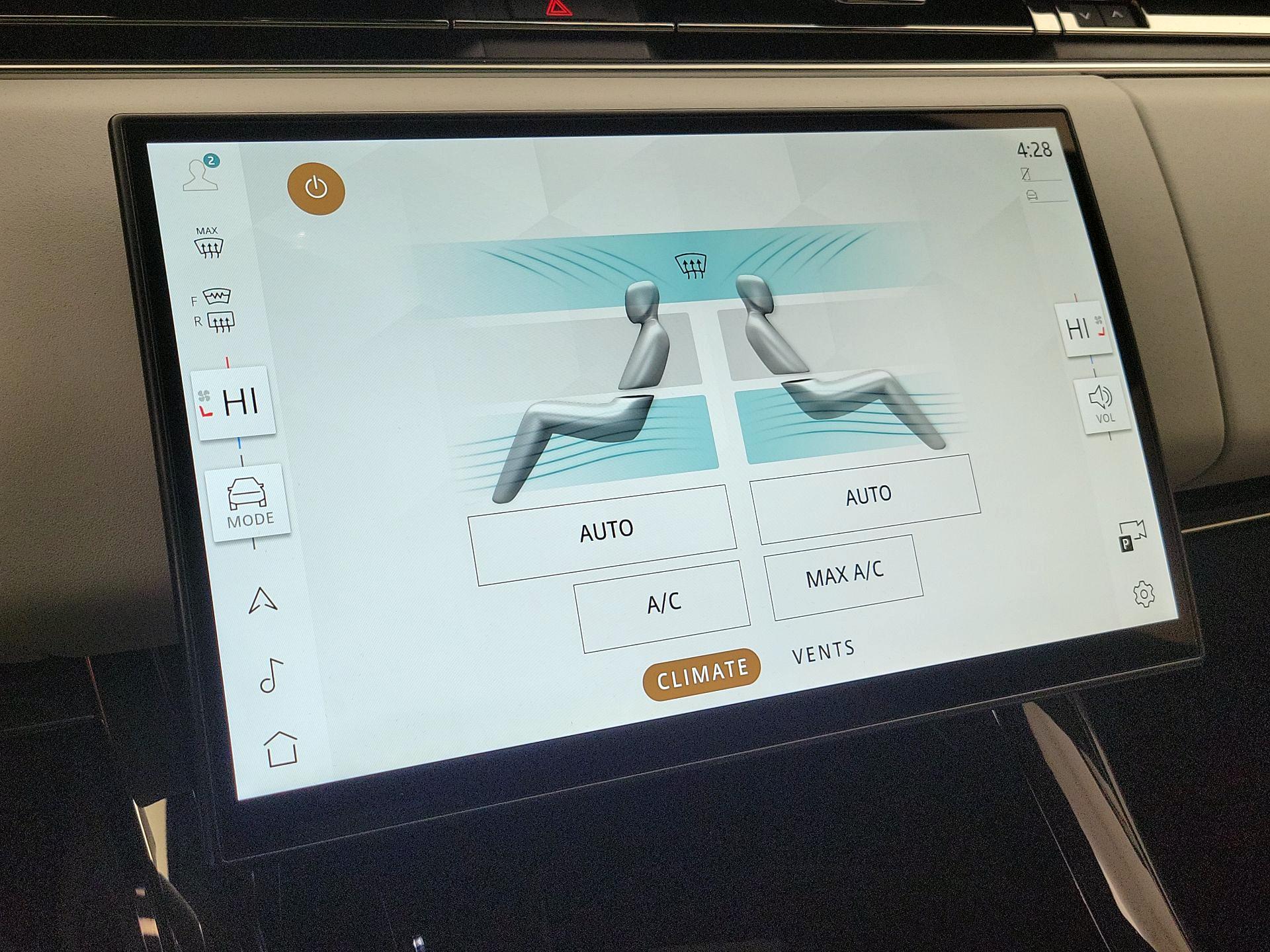 Thumbnail: 2024 Land Rover Range Rover Sport - 17